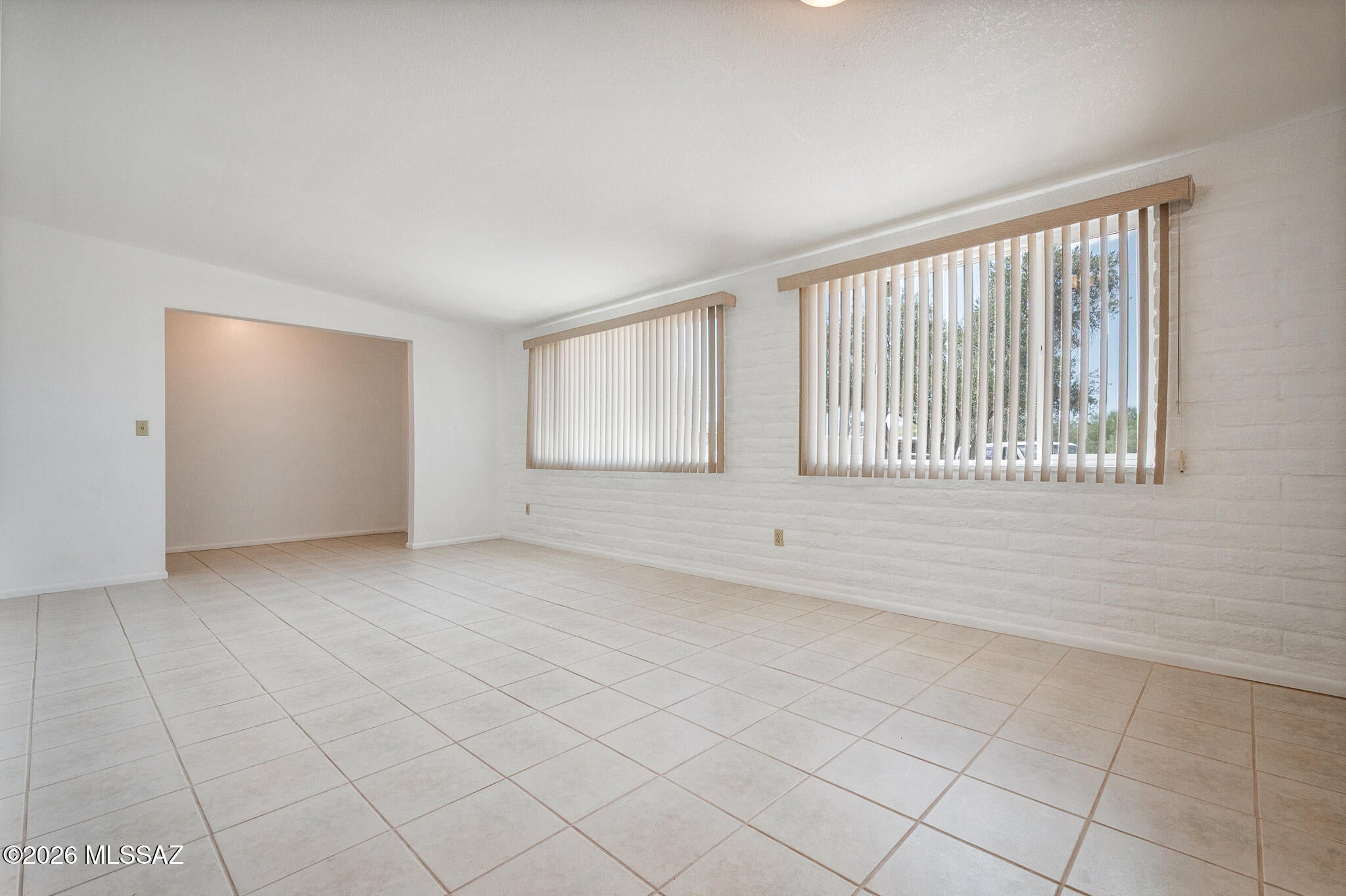 4401 W Calle Marco