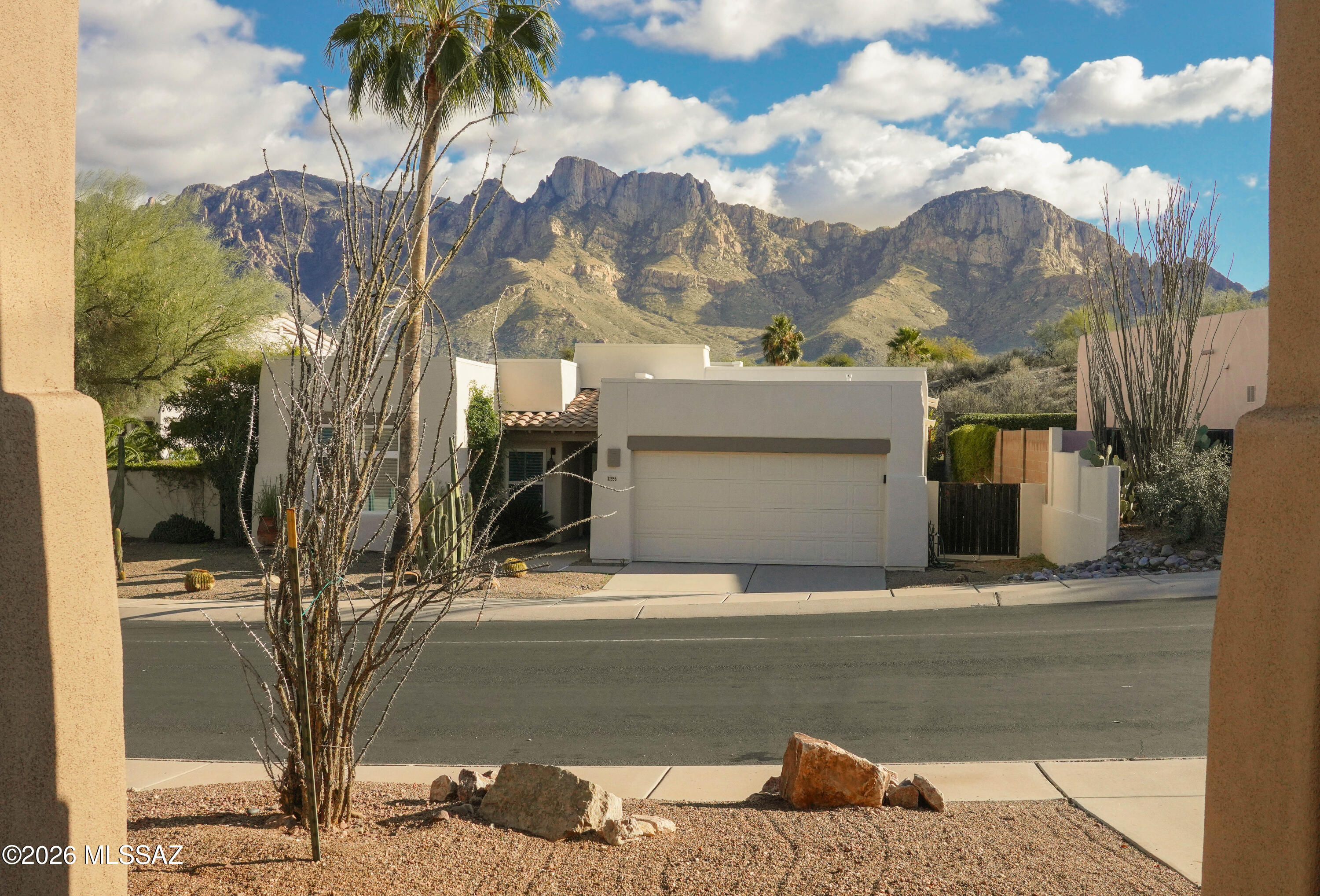 11955 N Labyrinth Drive