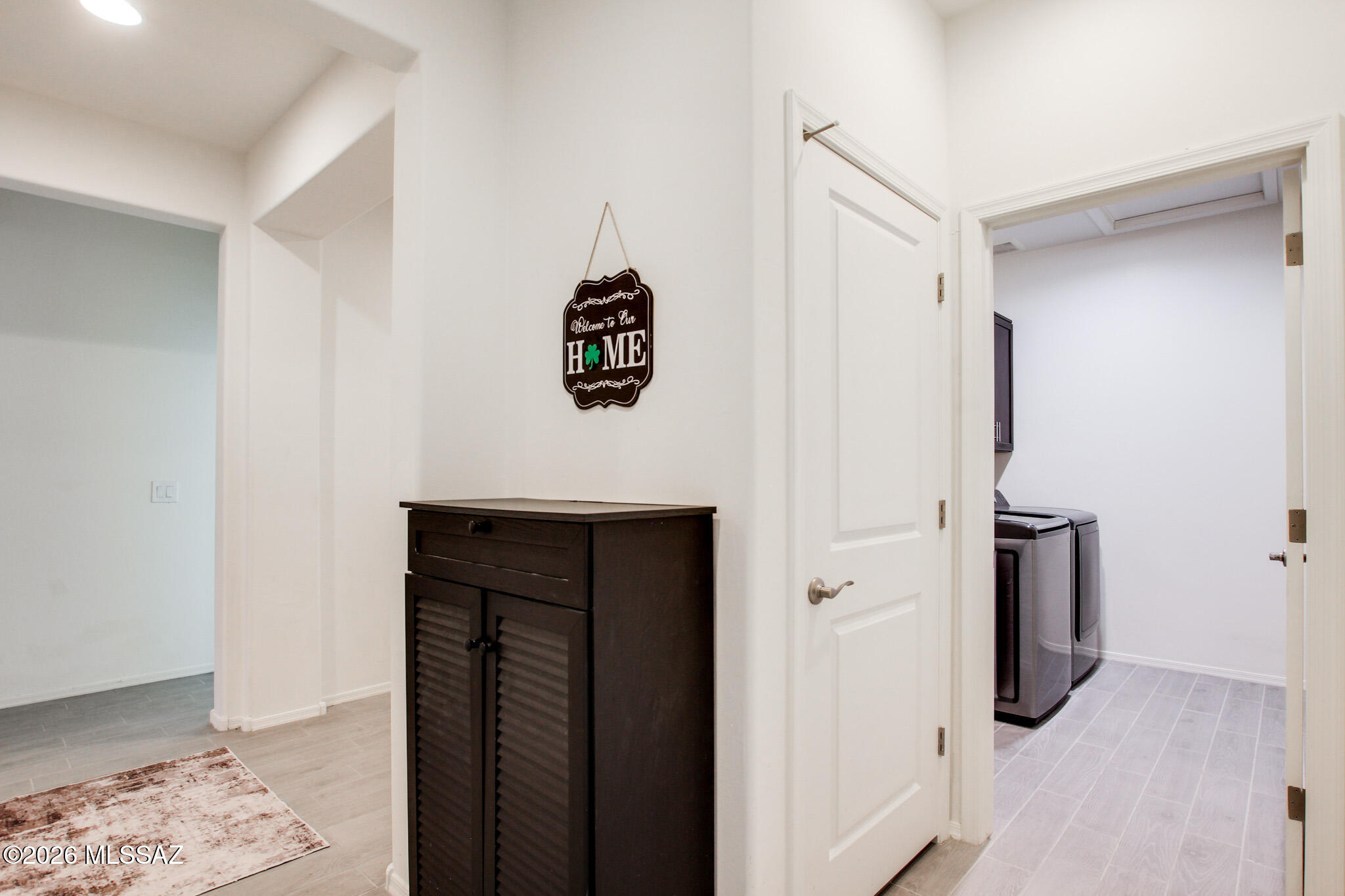 Entrada Del Rio - Residential
