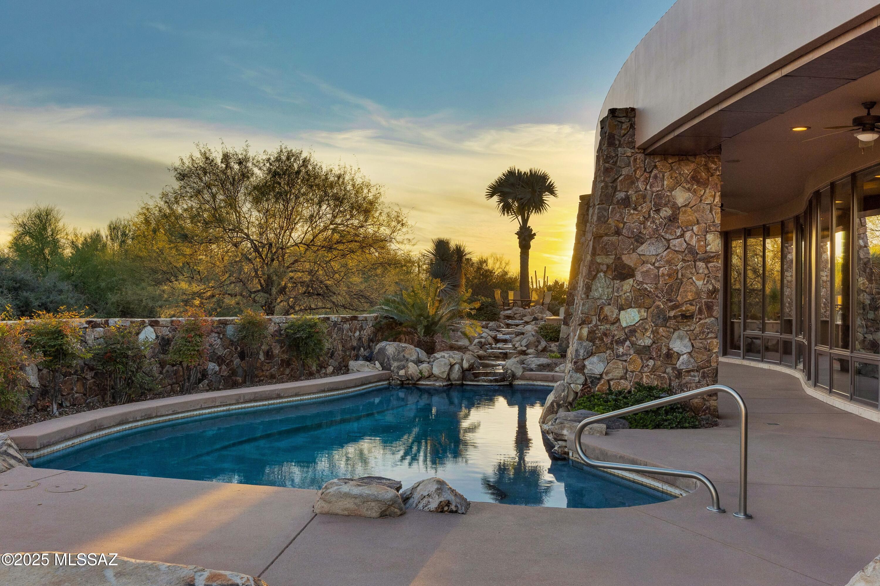 Stone Canyon II - Residential