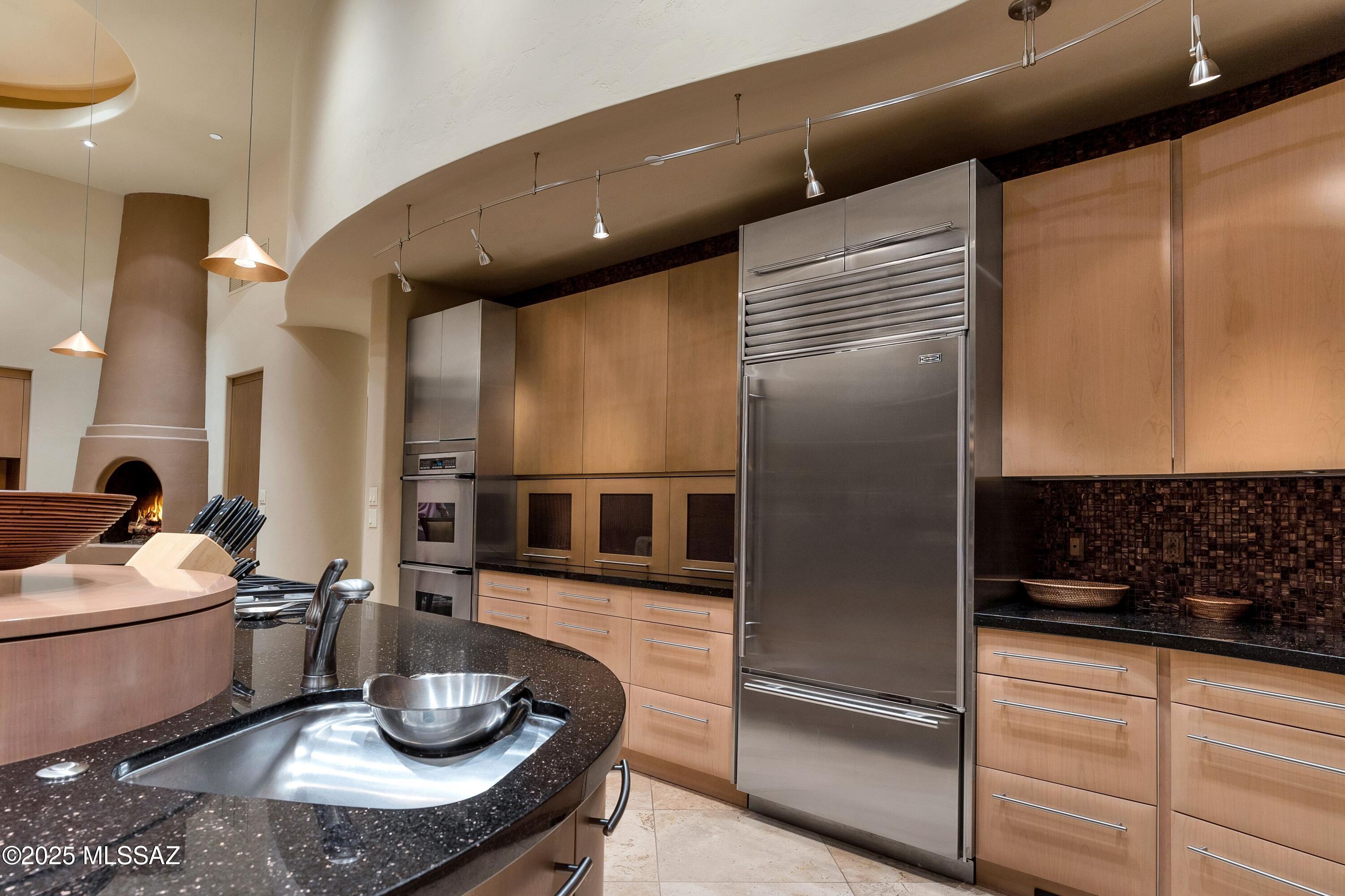 Stone Canyon II - Residential