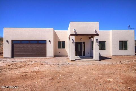 1847 Circulo Glorieta Rio Rico AZ 85648