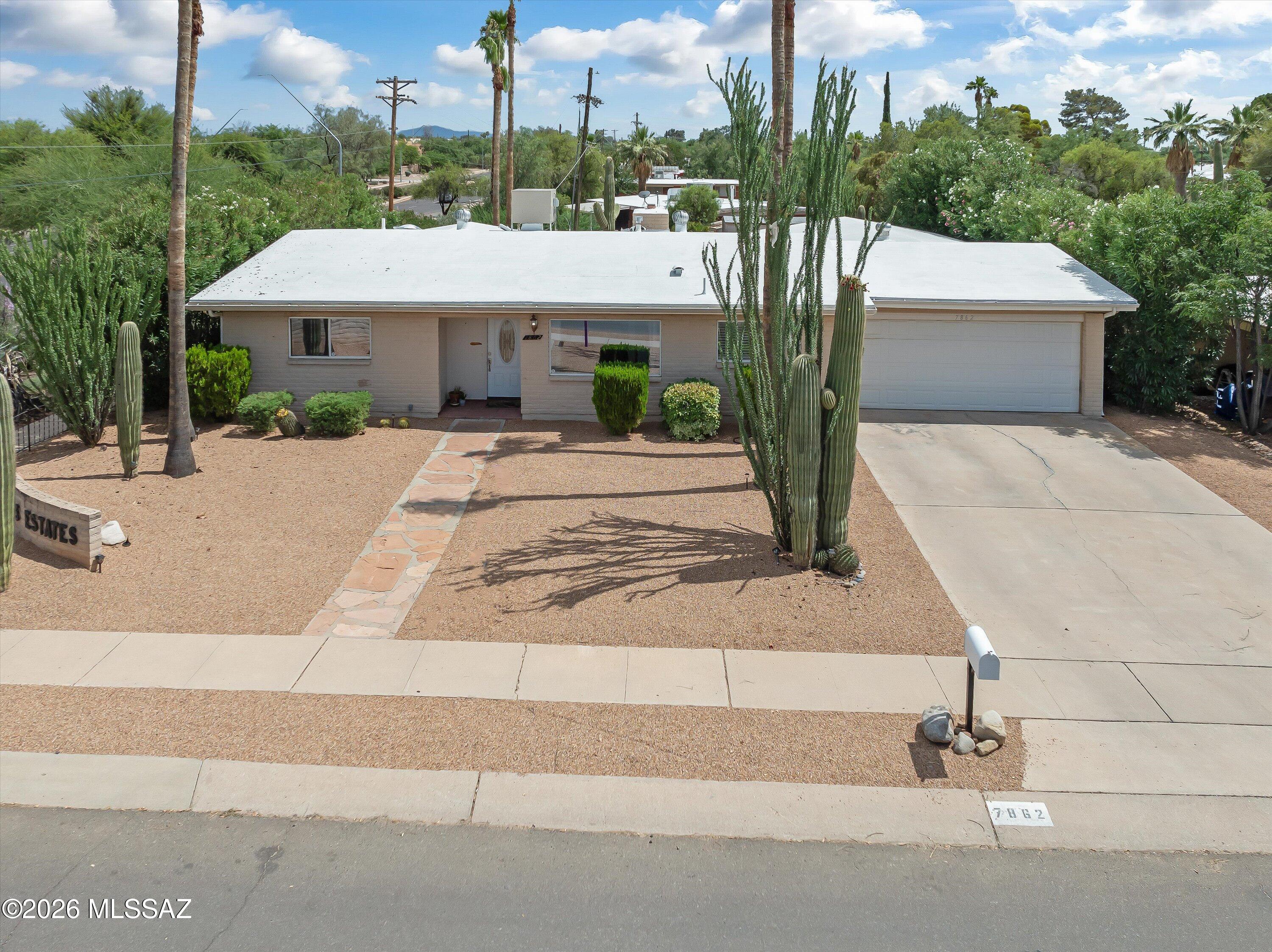 Silver Shadows Estates - Residential
