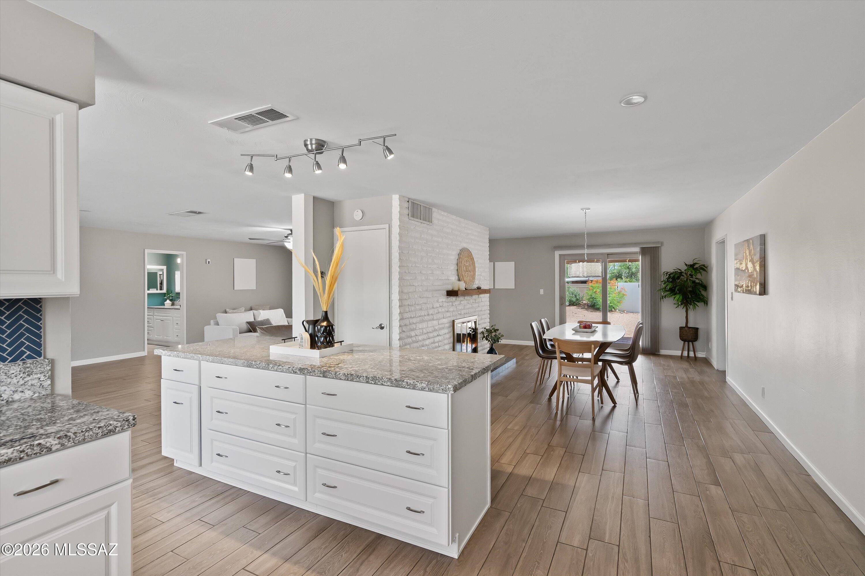 Silver Shadows Estates - Residential