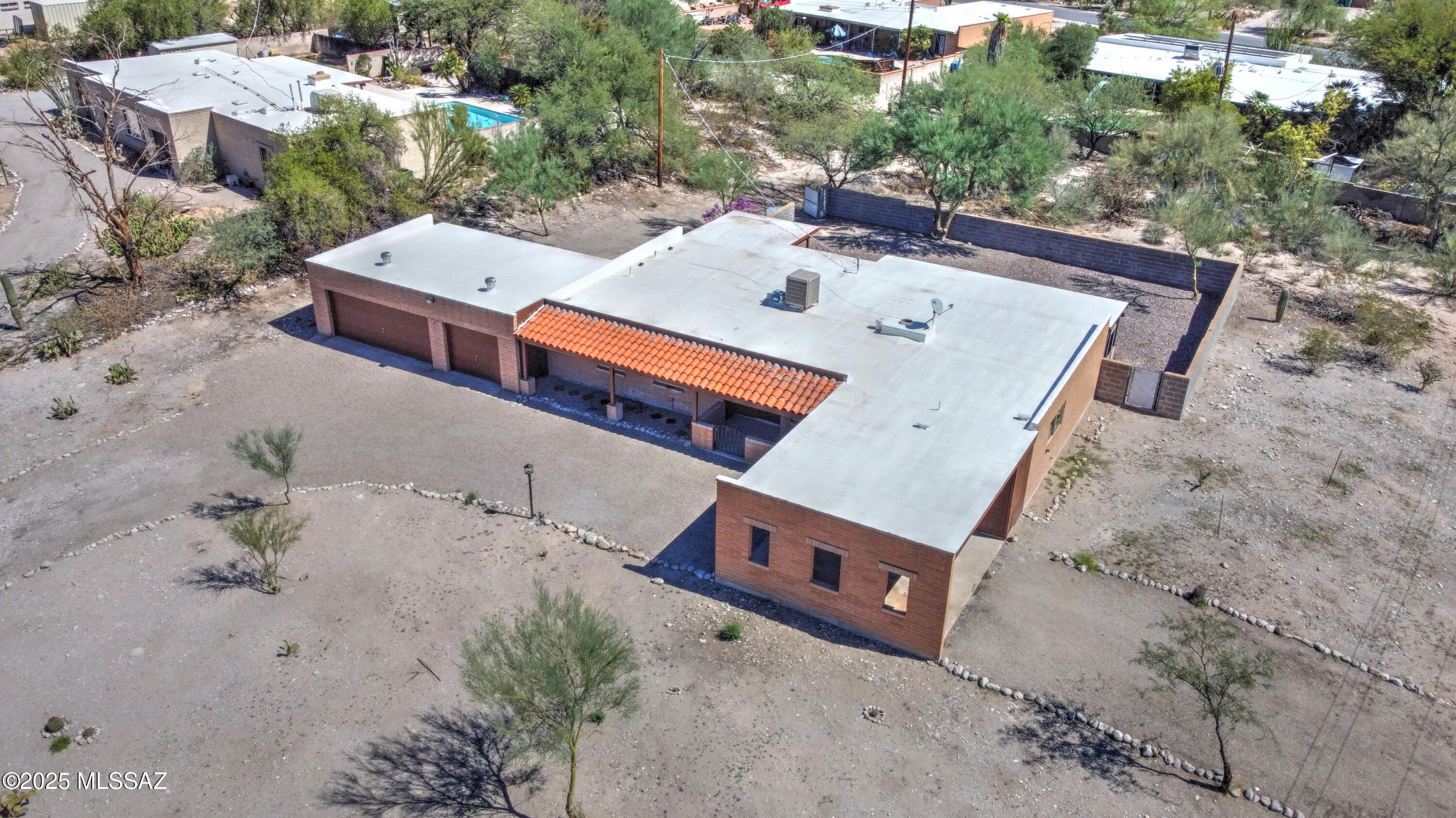 3400 N Bacobi Avenue