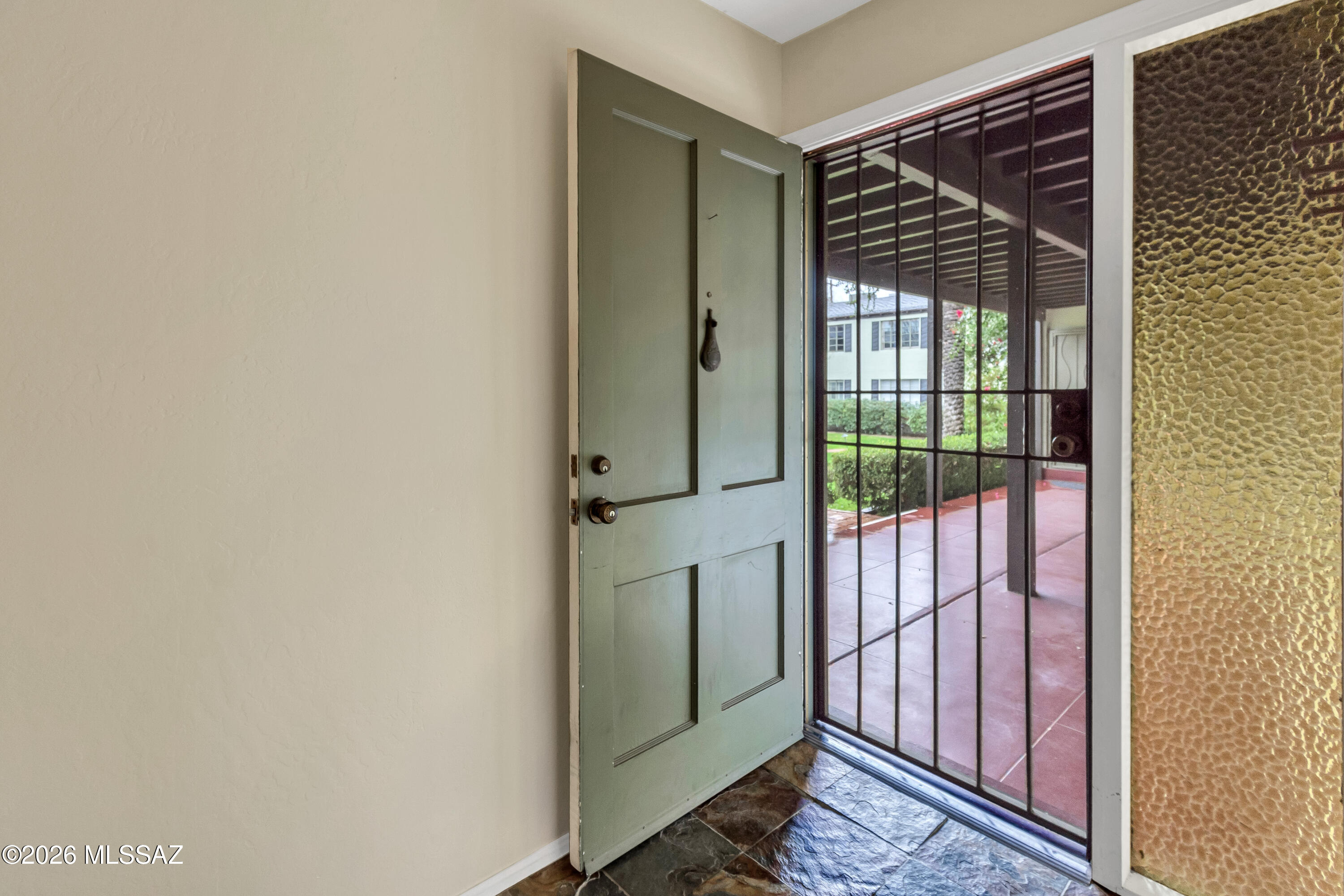 2820 E 6th Street 112