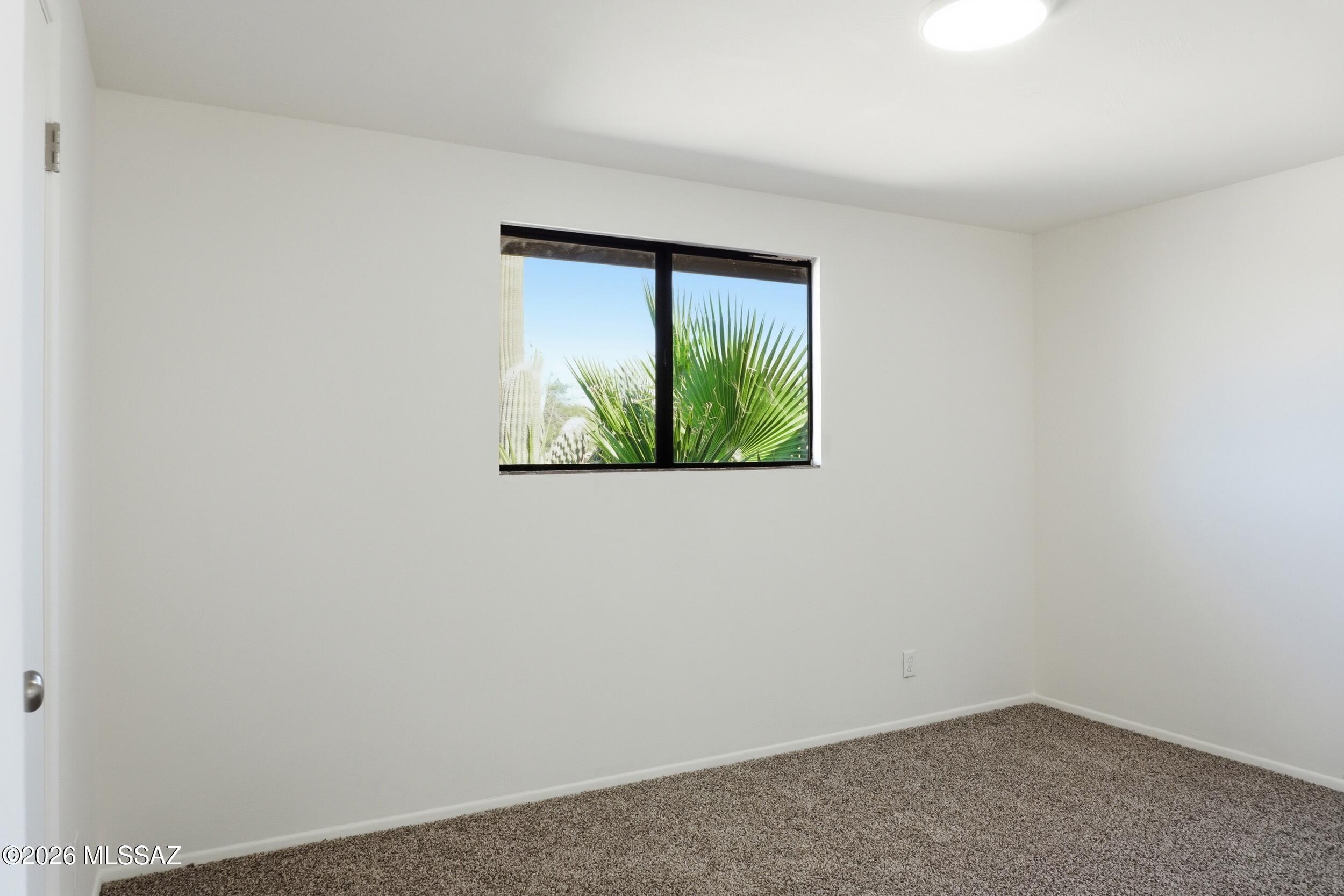 Rolling Hills Towne House - Residential