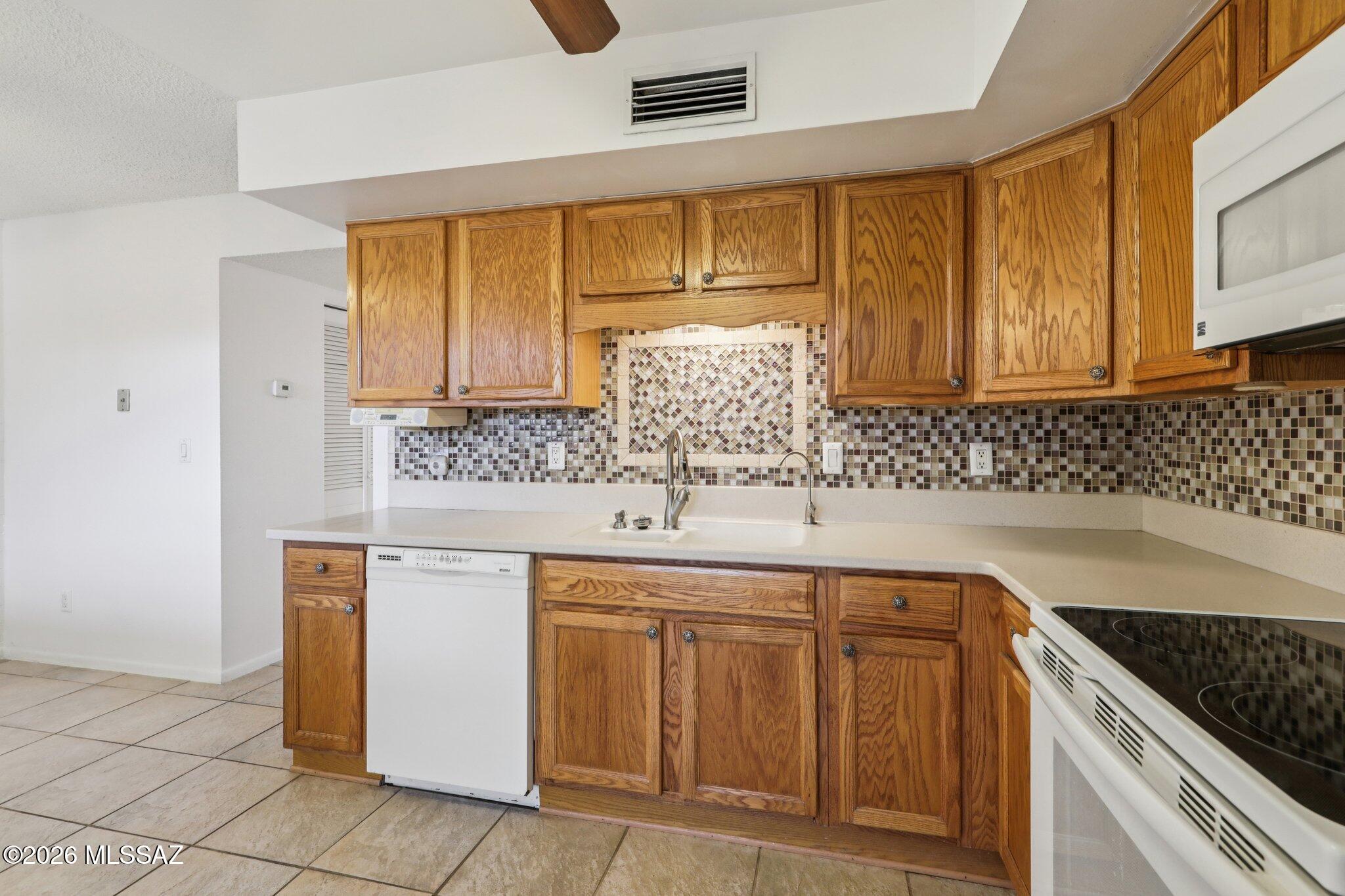 1378 S Avenida Polar L-3