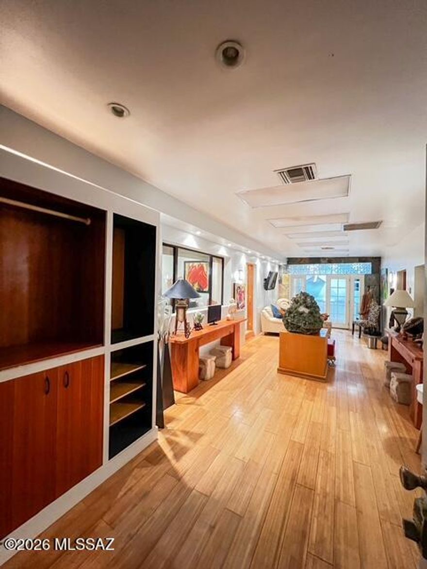 This immaculate 2-bedroom, 1-bath homes offer fully furnished, turnkey living with high-end, contemporary furniture. The layout include a bright, kitchen and living area, with bedrooms featuring premium bedding. A private, back yard  provides a secluded outdoor, quiet retreat.