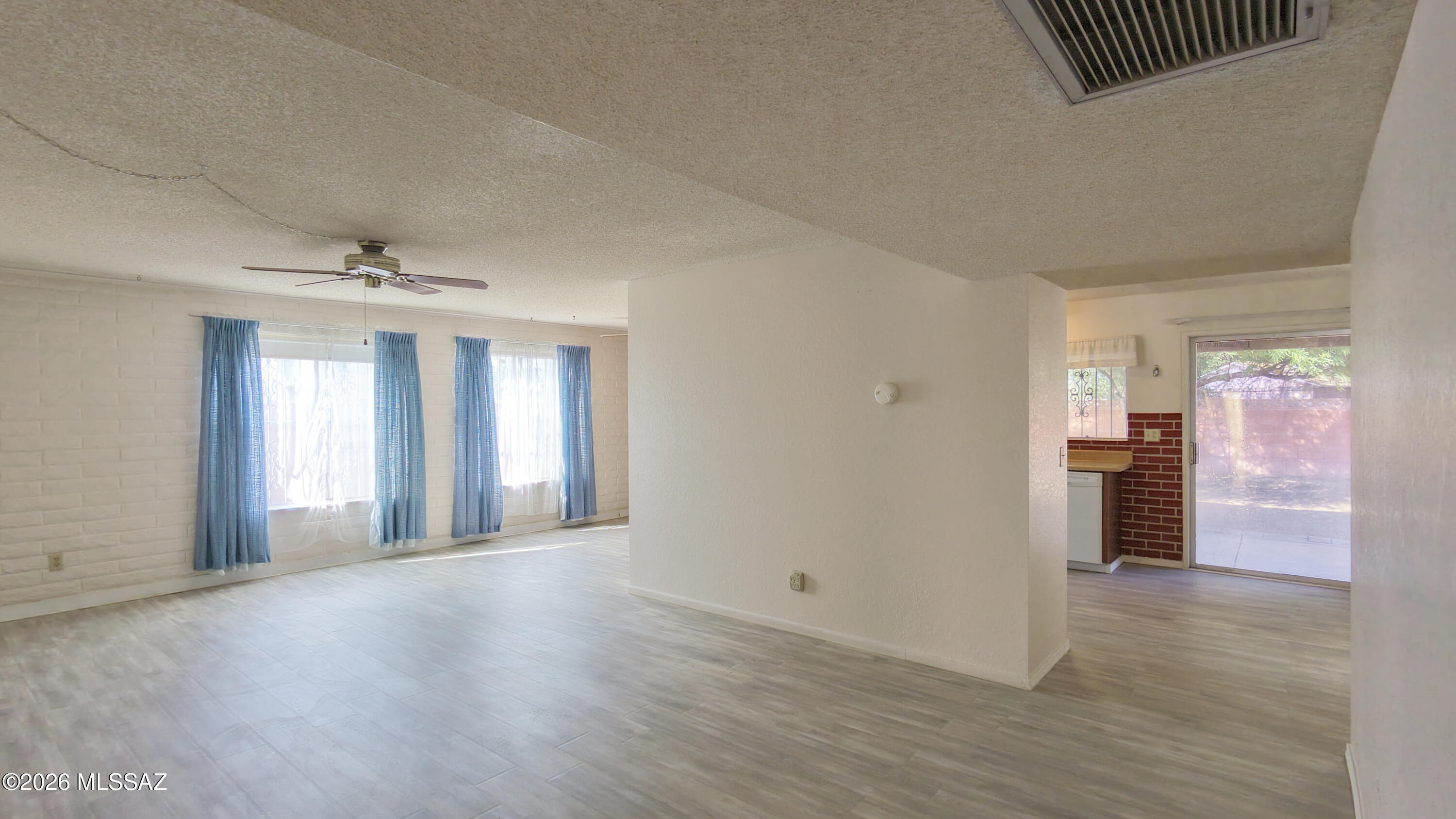 3635 S Santee Avenue