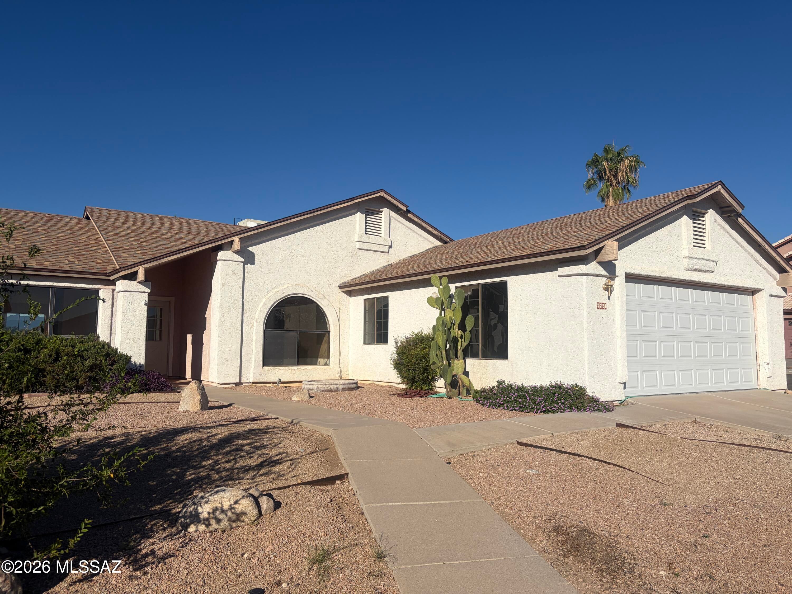 5256 W Bobwhite Way