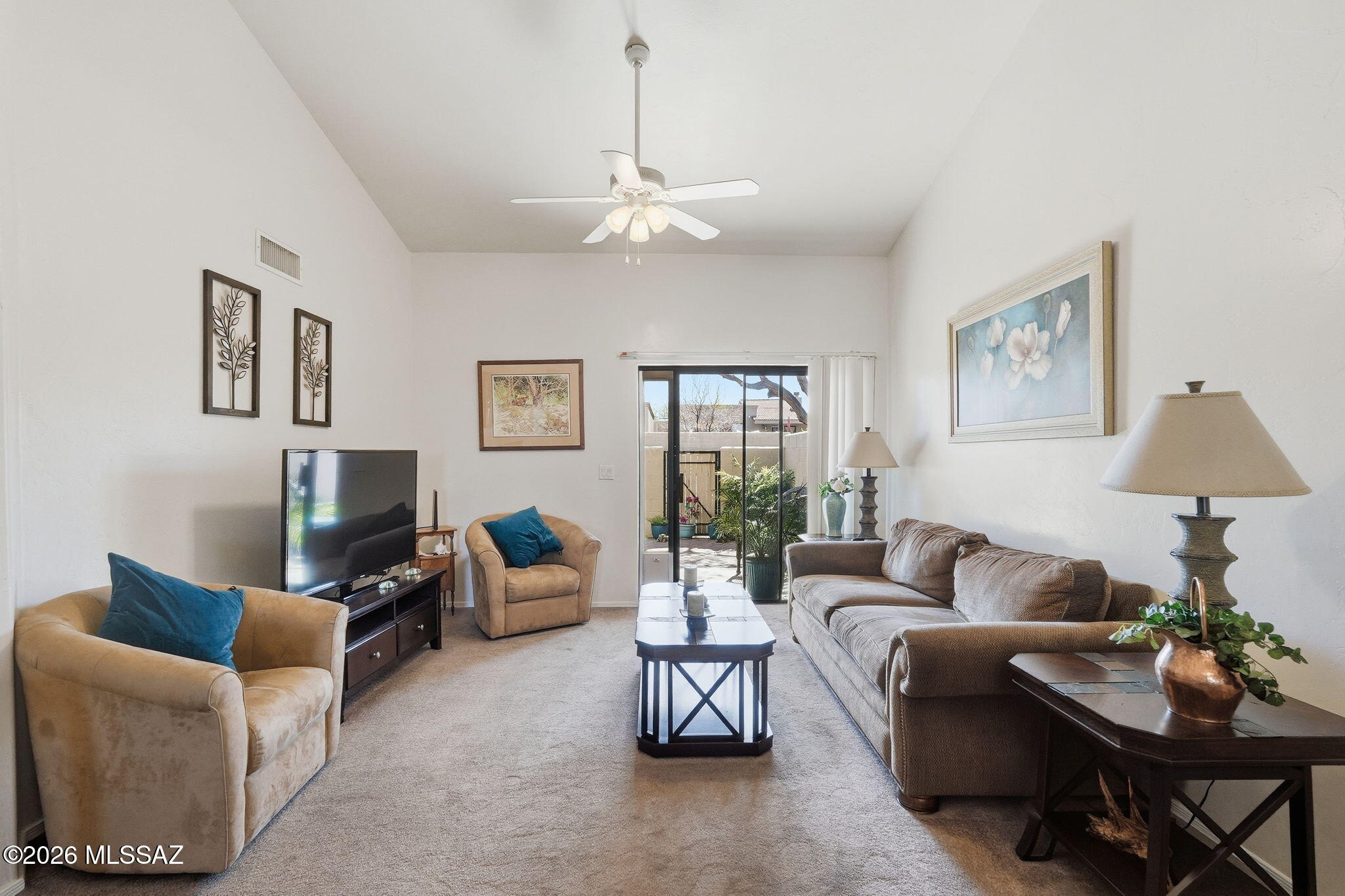 Le Mirador Twnhms (1-50) - Residential