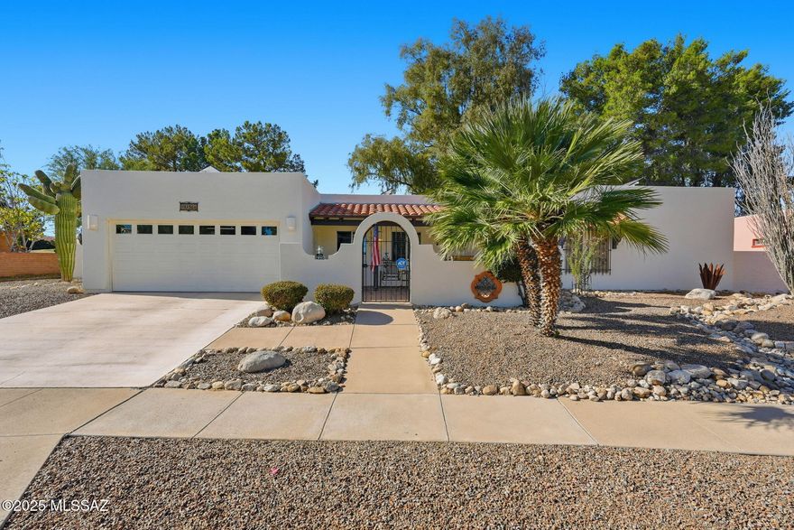Extremely well taken care of 3 bedroom 2 bath home in The Green Valley Country Club. This house has a golf course view from the front patio and the back patio. This house also has 2 gas fireplaces, one in the living room and 1 in the primary bedroom. This home also comes with owner owned solar with an average monthly electric bill of $30.00 and a Generac Generator. It also has 2 water heaters, one being tankless for the bathrooms. The kitchen was completely redone and  has self closing Alder cabinets, granite counters, and newer appliances. The exterior was painted in 2023, the fuse box was replaced in 2020 and the list goes on. Owners are also offering a $5,000 credit for paint and carpet. This is truly a must see!