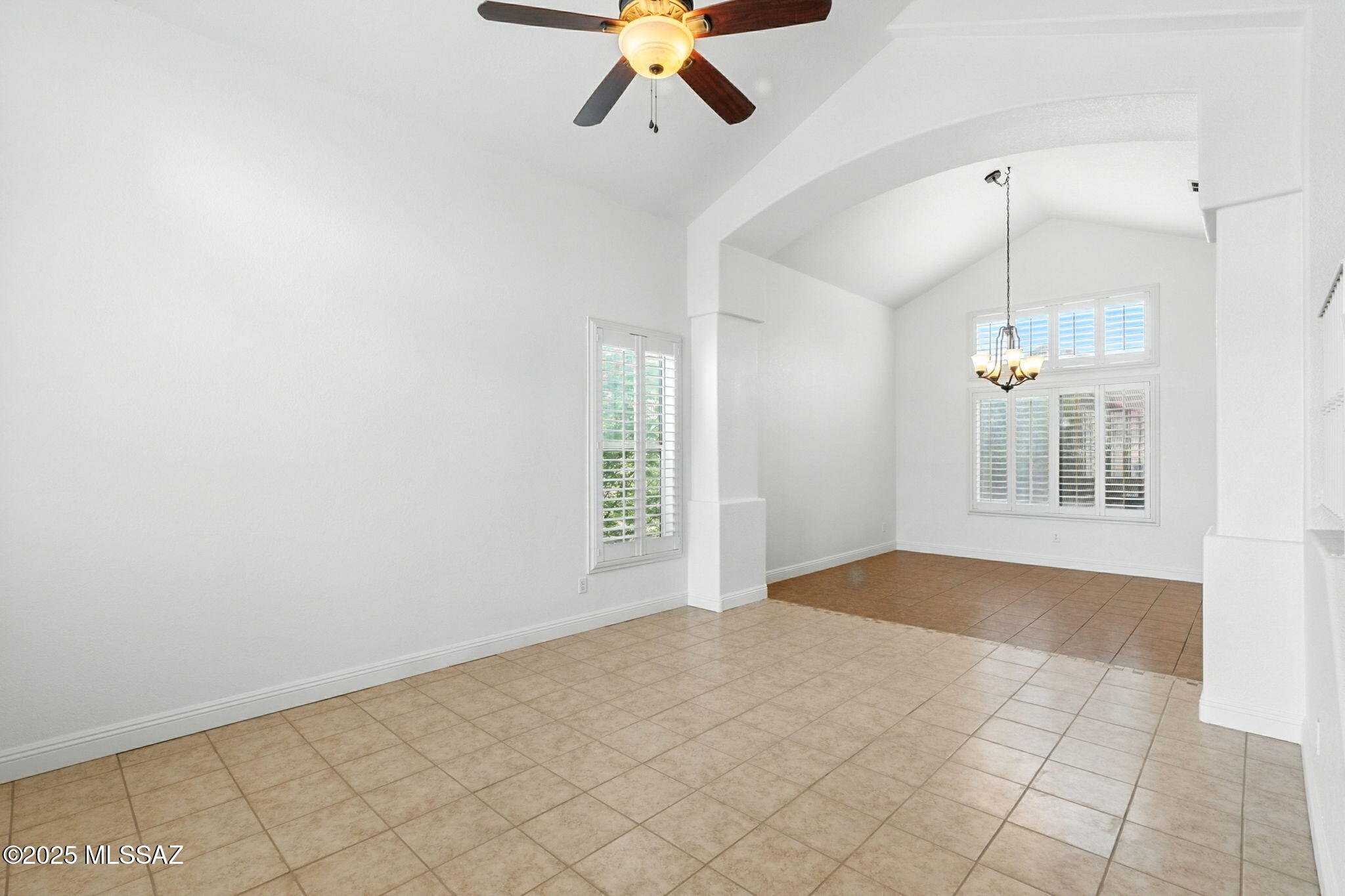 8952 E Rainsage Street