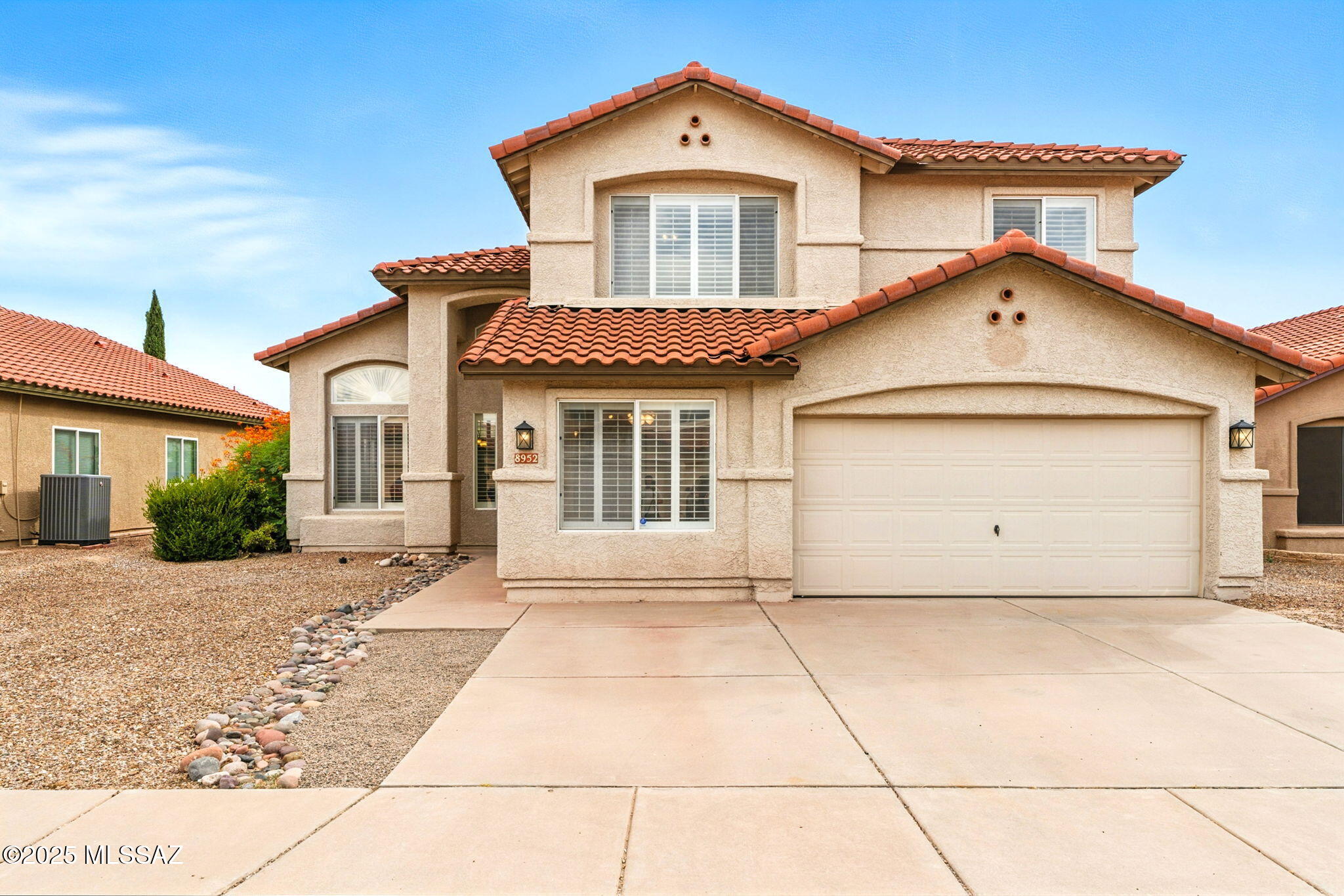 8952 E Rainsage Street