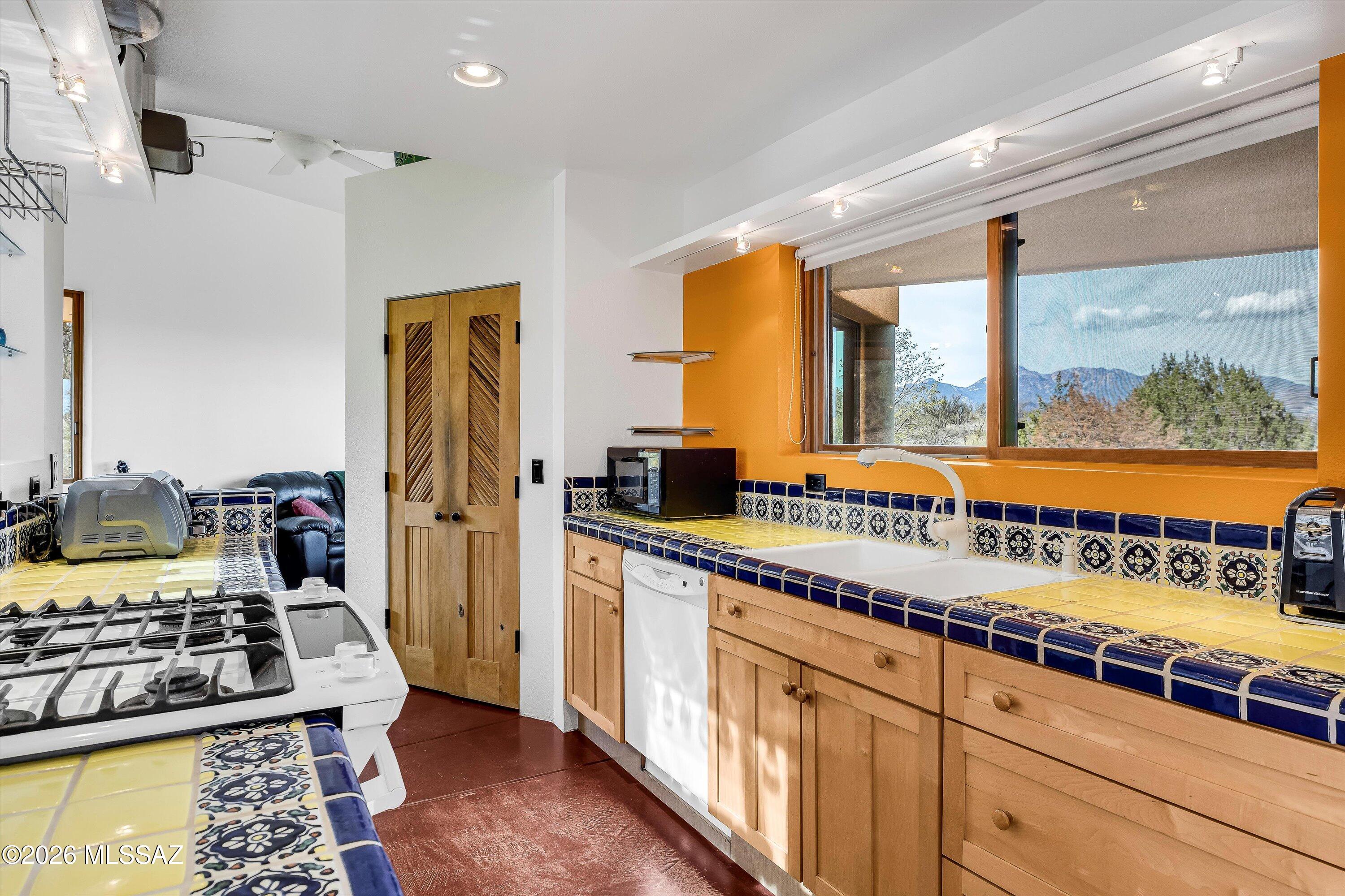 Casa Arroyo - Residential