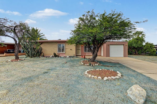 8251 E ESCALANTE RD, TUCSON, AZ 85730 - Image dc950d3166e636b72214e28a2ea2bbb7/1242271130