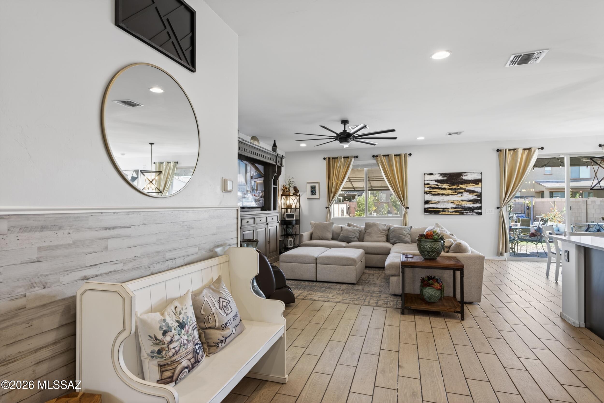 12724 N Watkins Avenue