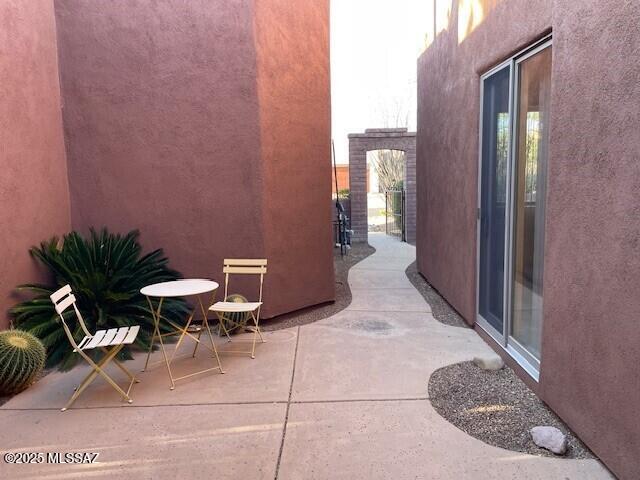 Barrio Trails Head - Residential