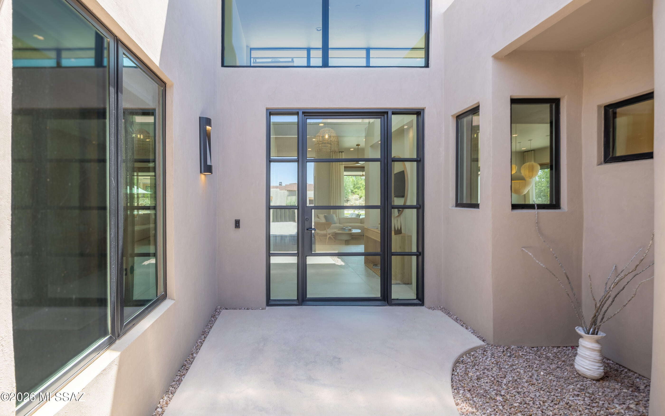 6186 W Seven Saguaros Circle