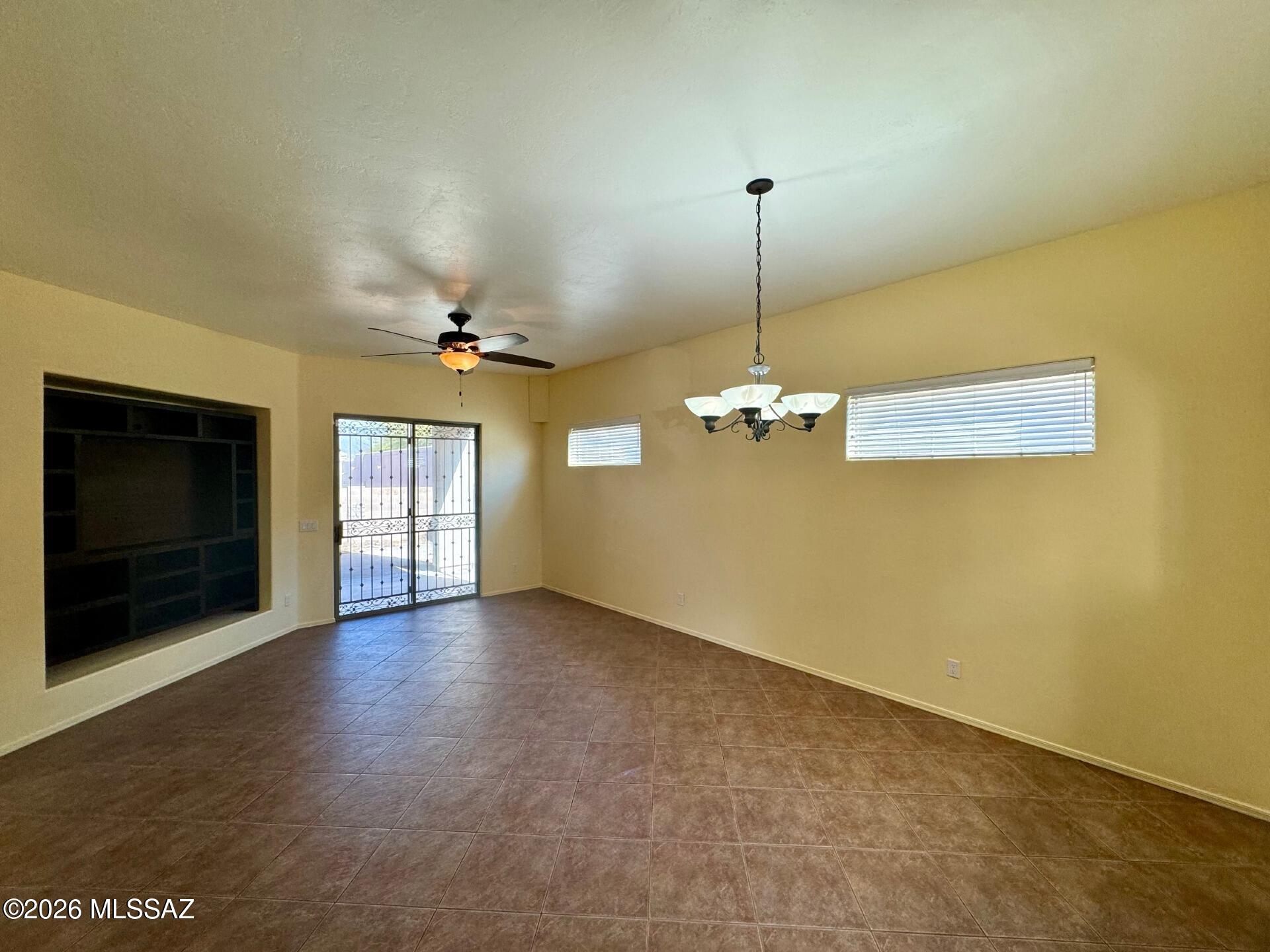 Rancho Esperero (1-343) - Residential Lease