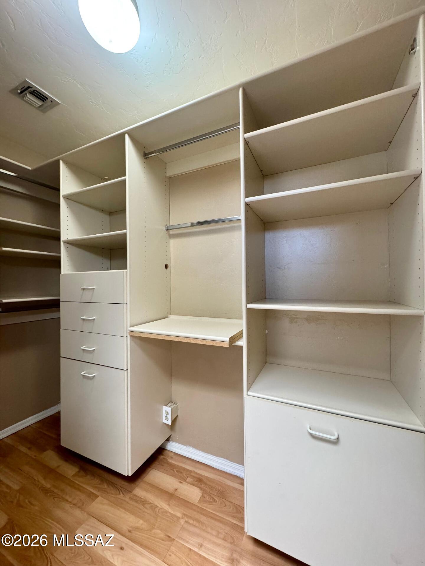 Rancho Esperero (1-343) - Residential Lease