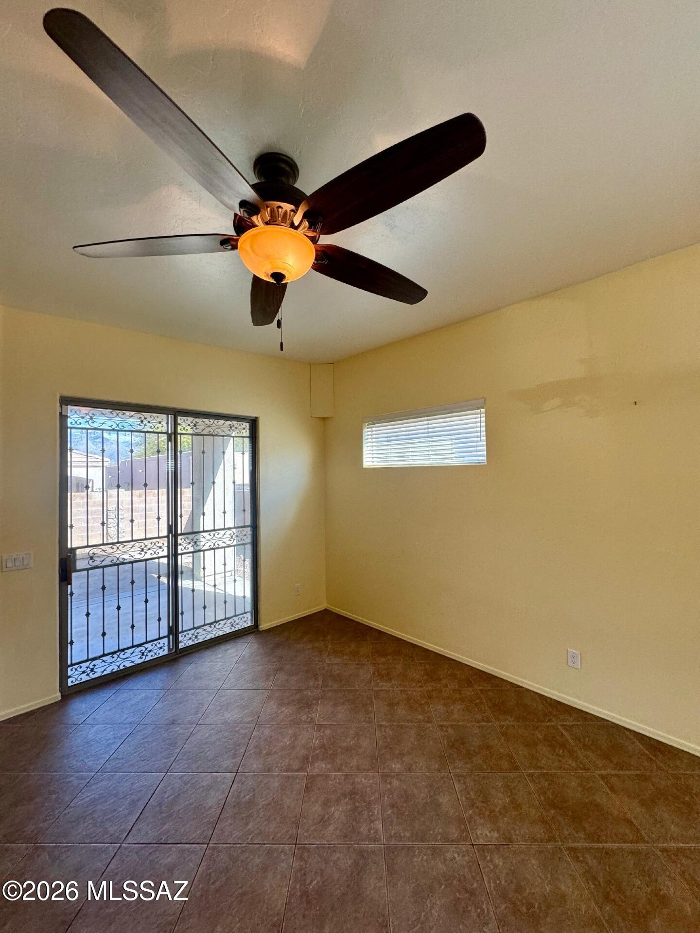 Rancho Esperero (1-343) - Residential Lease