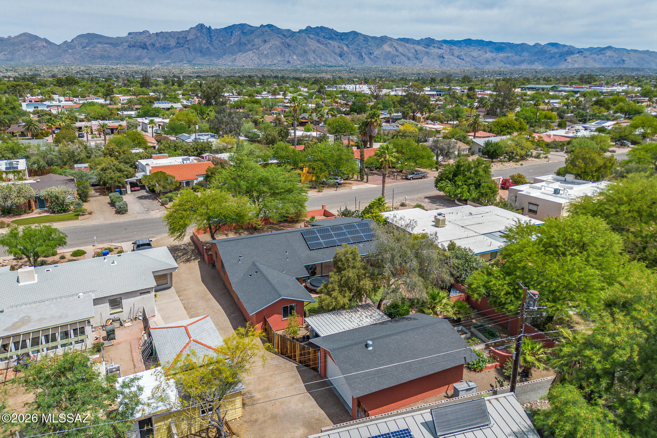 2130 E Hampton Street