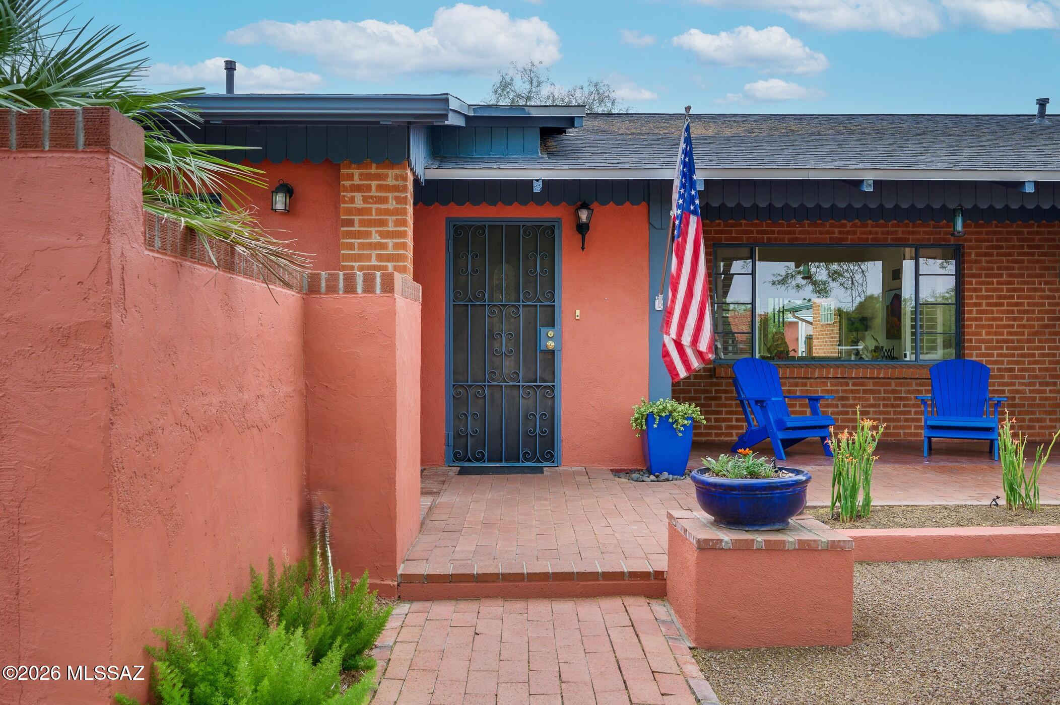 2130 E Hampton Street