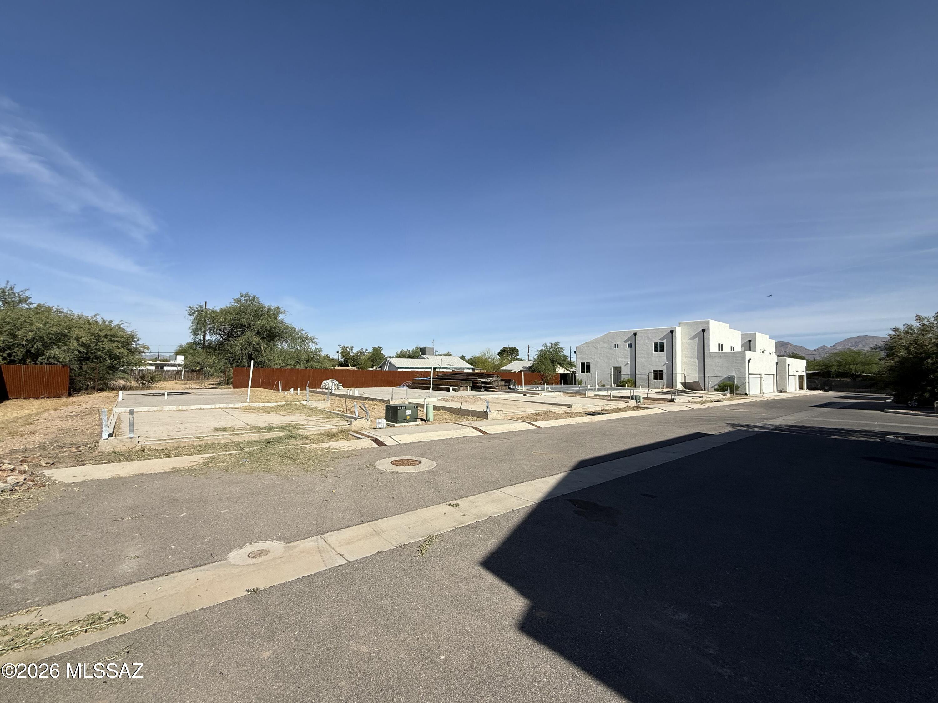 2837 N Edmond Dantes Court 9