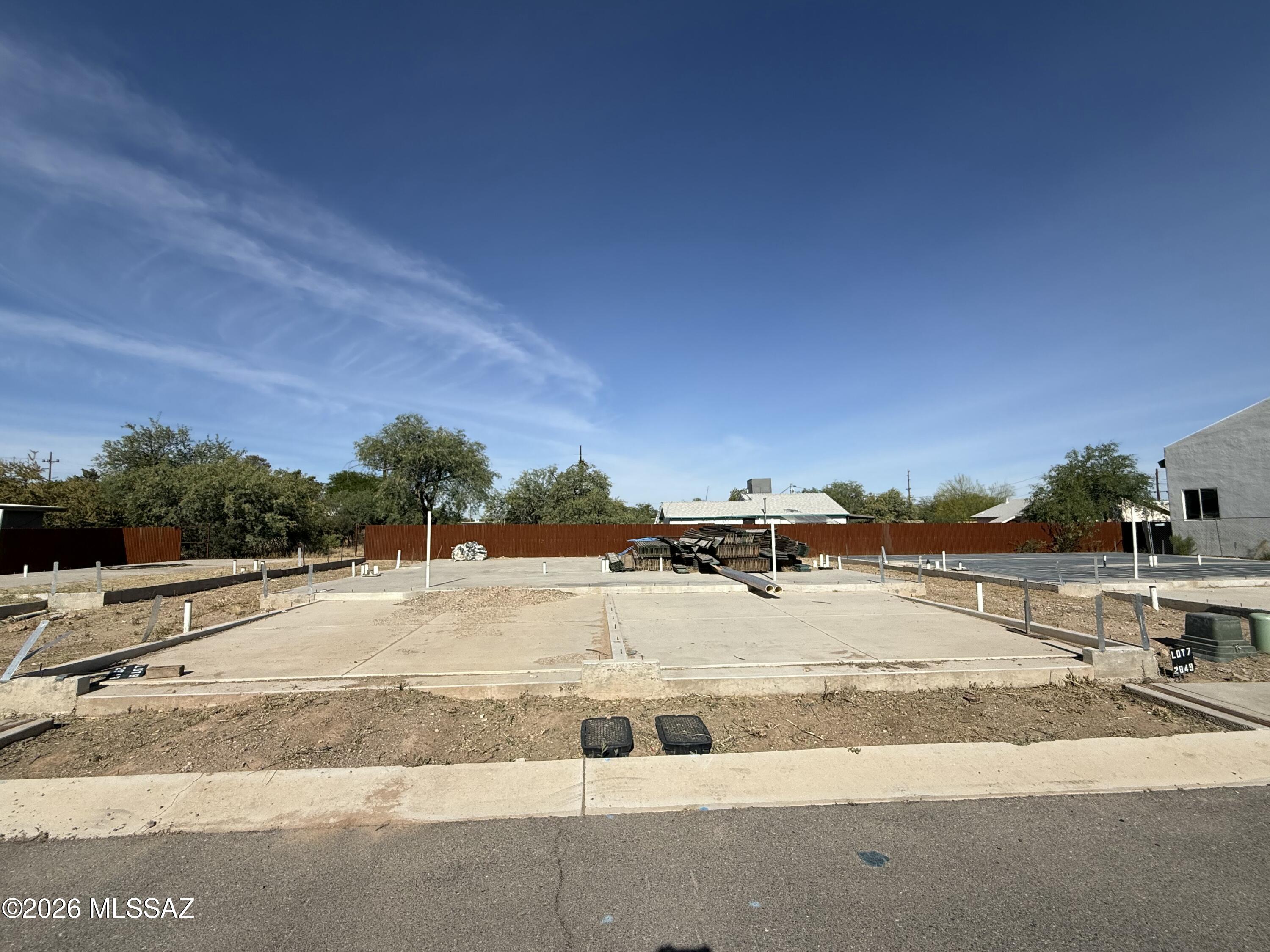 2837 N Edmond Dantes Court 9