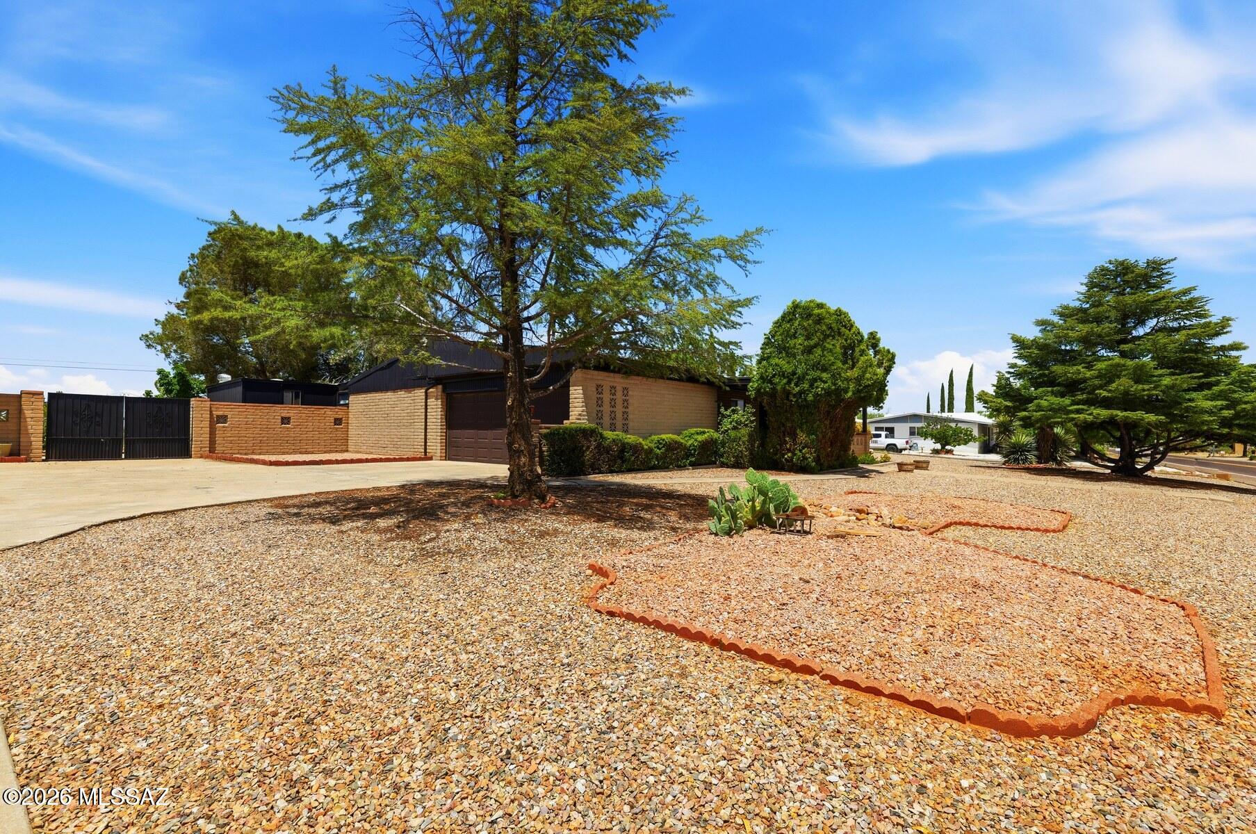 1953 Golf Links Road