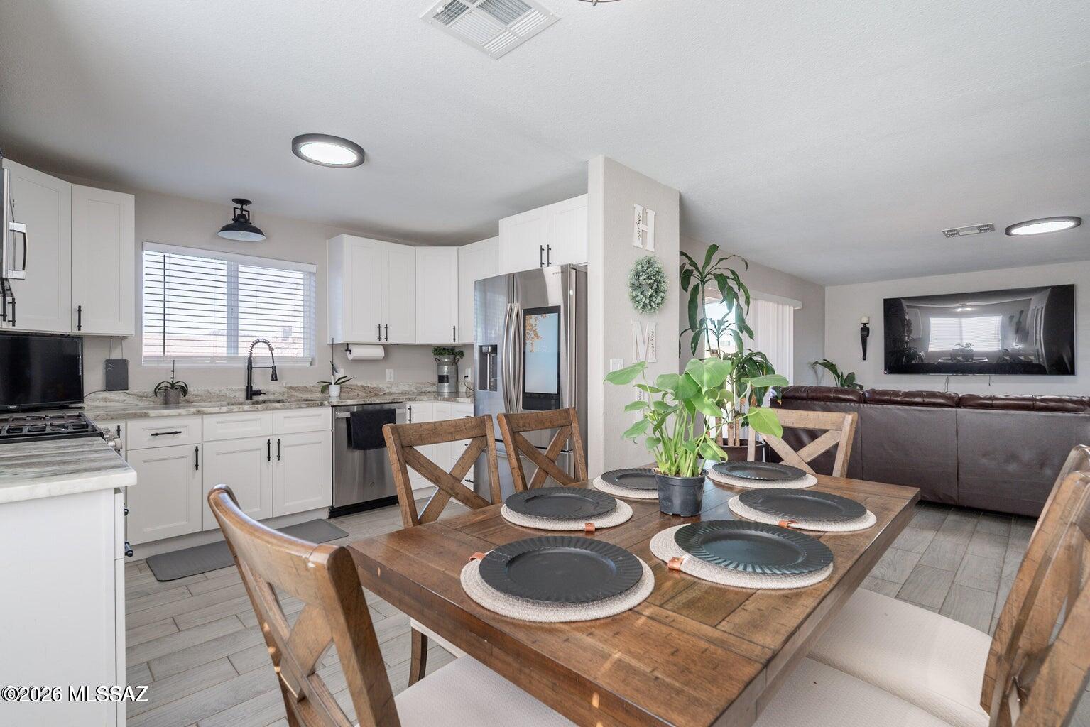 6700 S Iberia Avenue