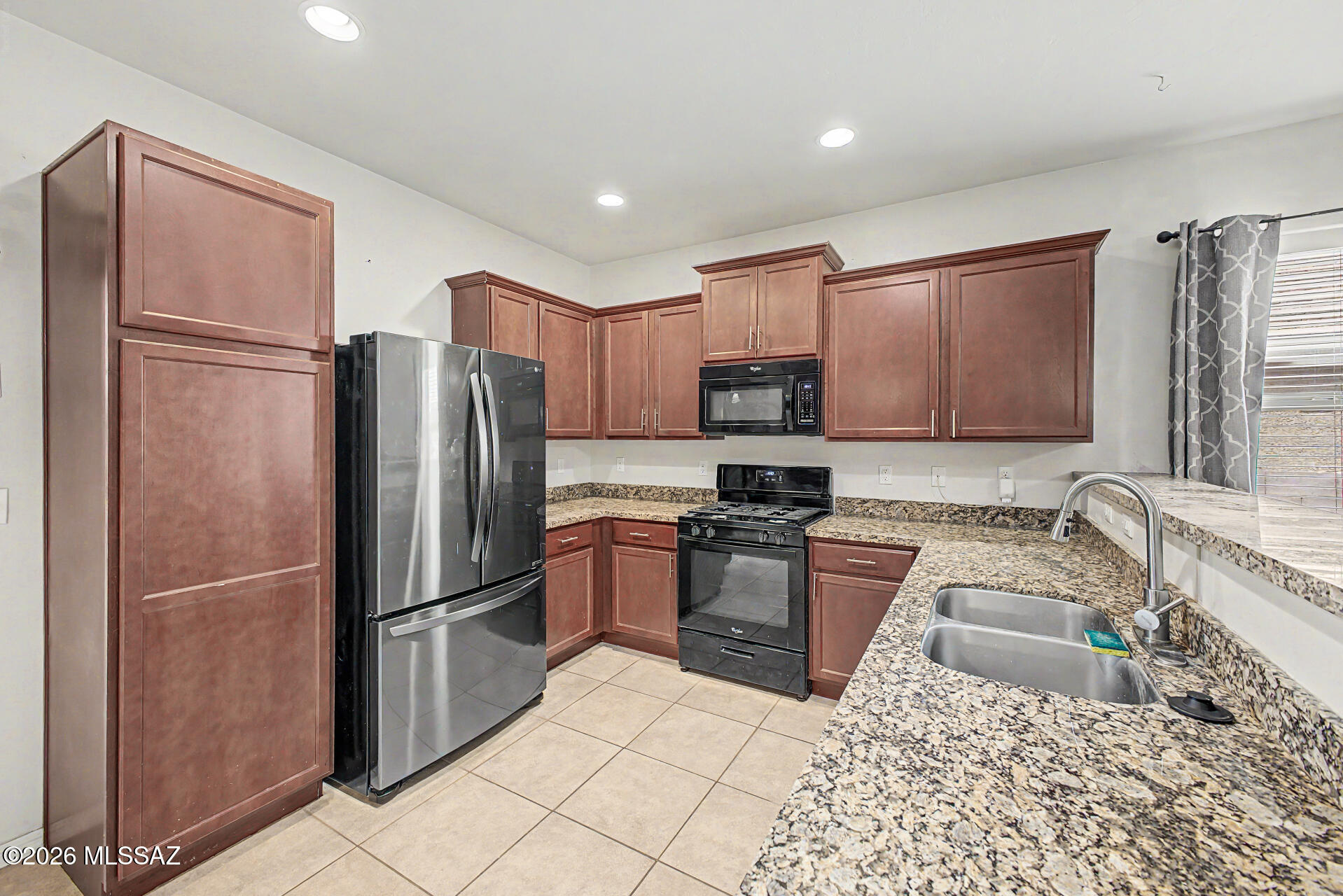 N/A - Residential Lease