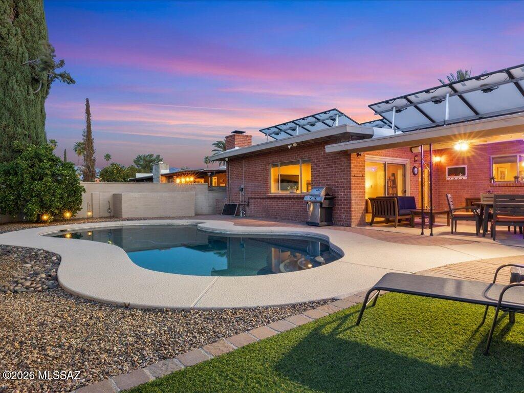 8901 E Bellevue Street