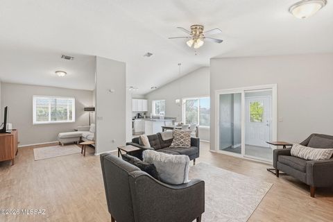 11561 N Eagle Peak Drive Oro Valley AZ 85737