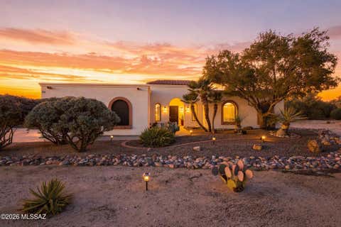 Photo of 17361 S Camino Confianza, Sahuarita, AZ 85629 (MLS # 22619379)