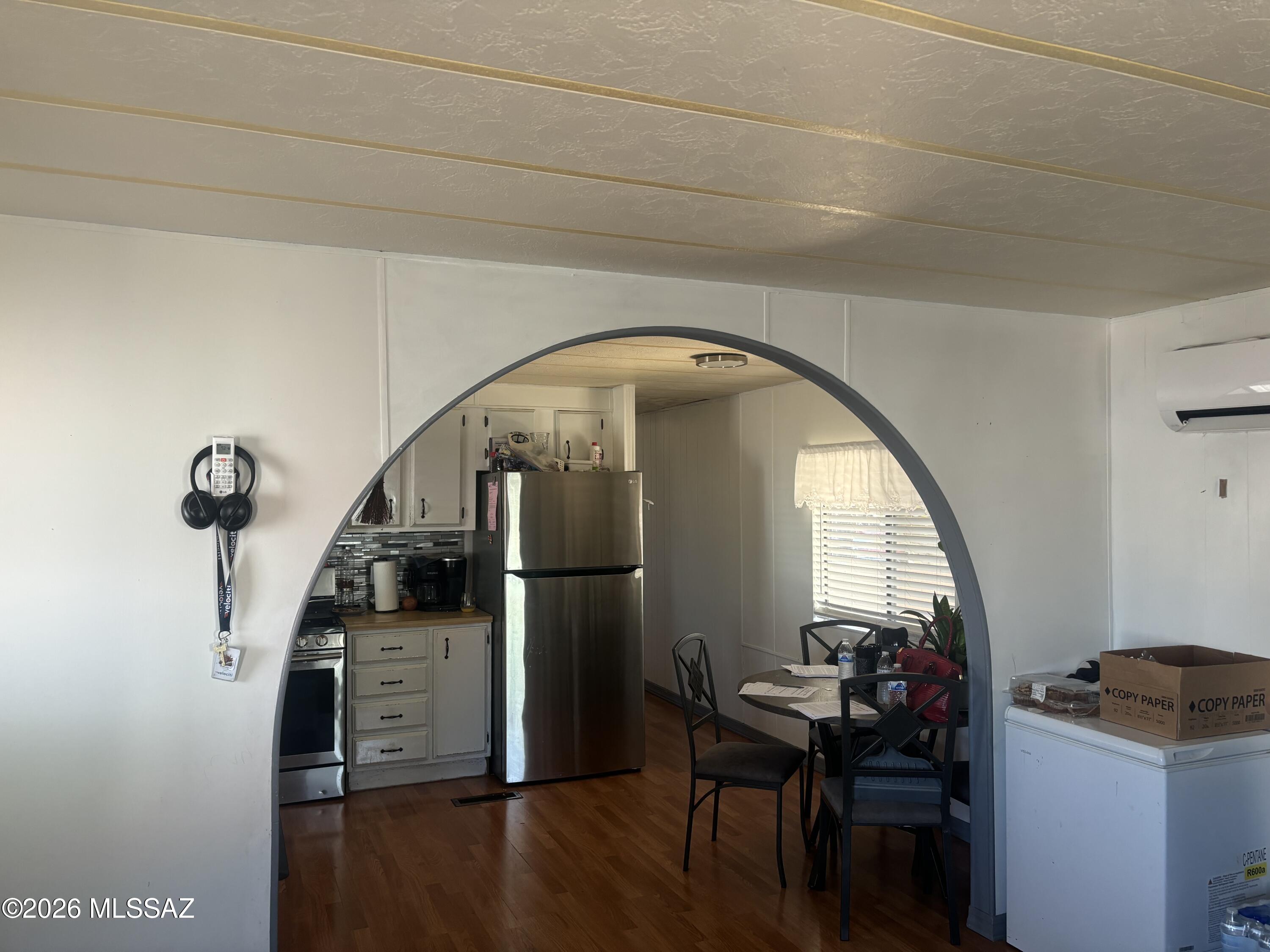 620 W Limberlost Drive 9