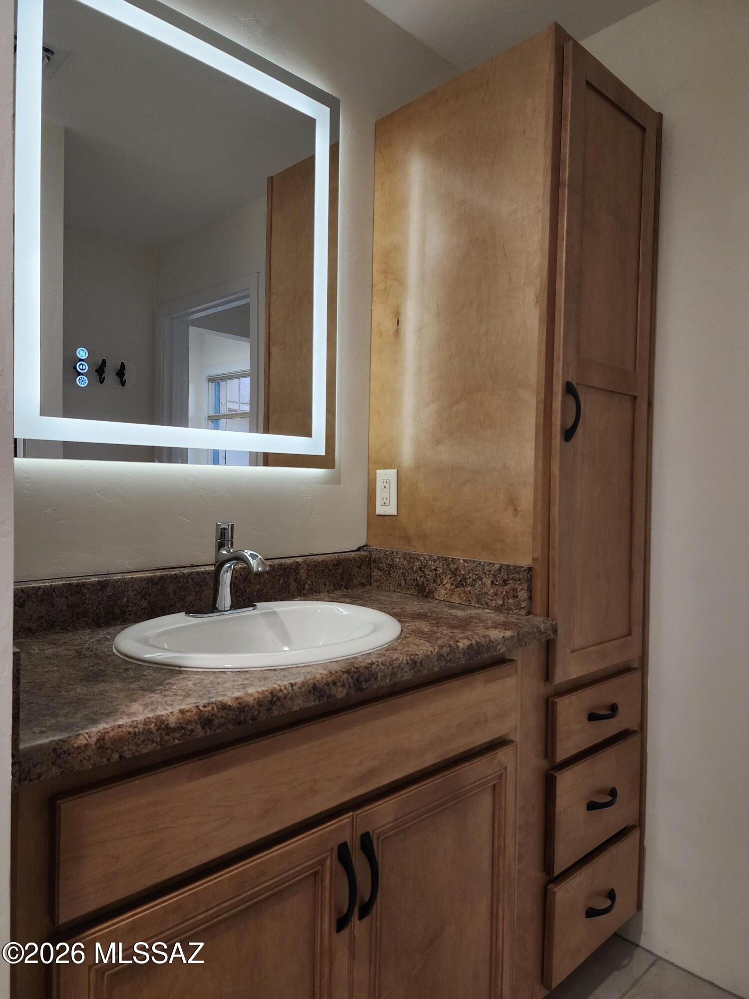 Sunnyside - Residential Lease