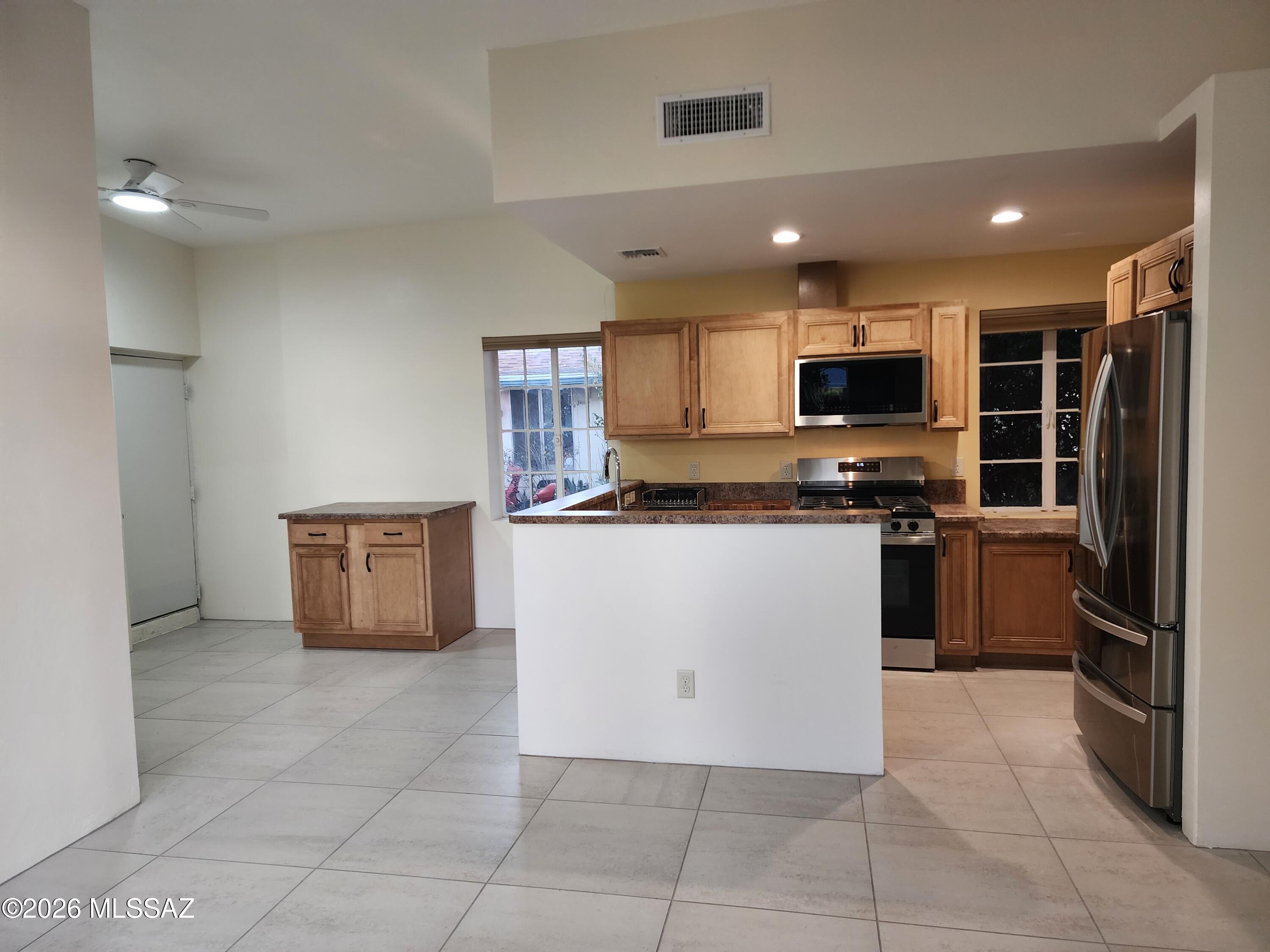 Sunnyside - Residential Lease