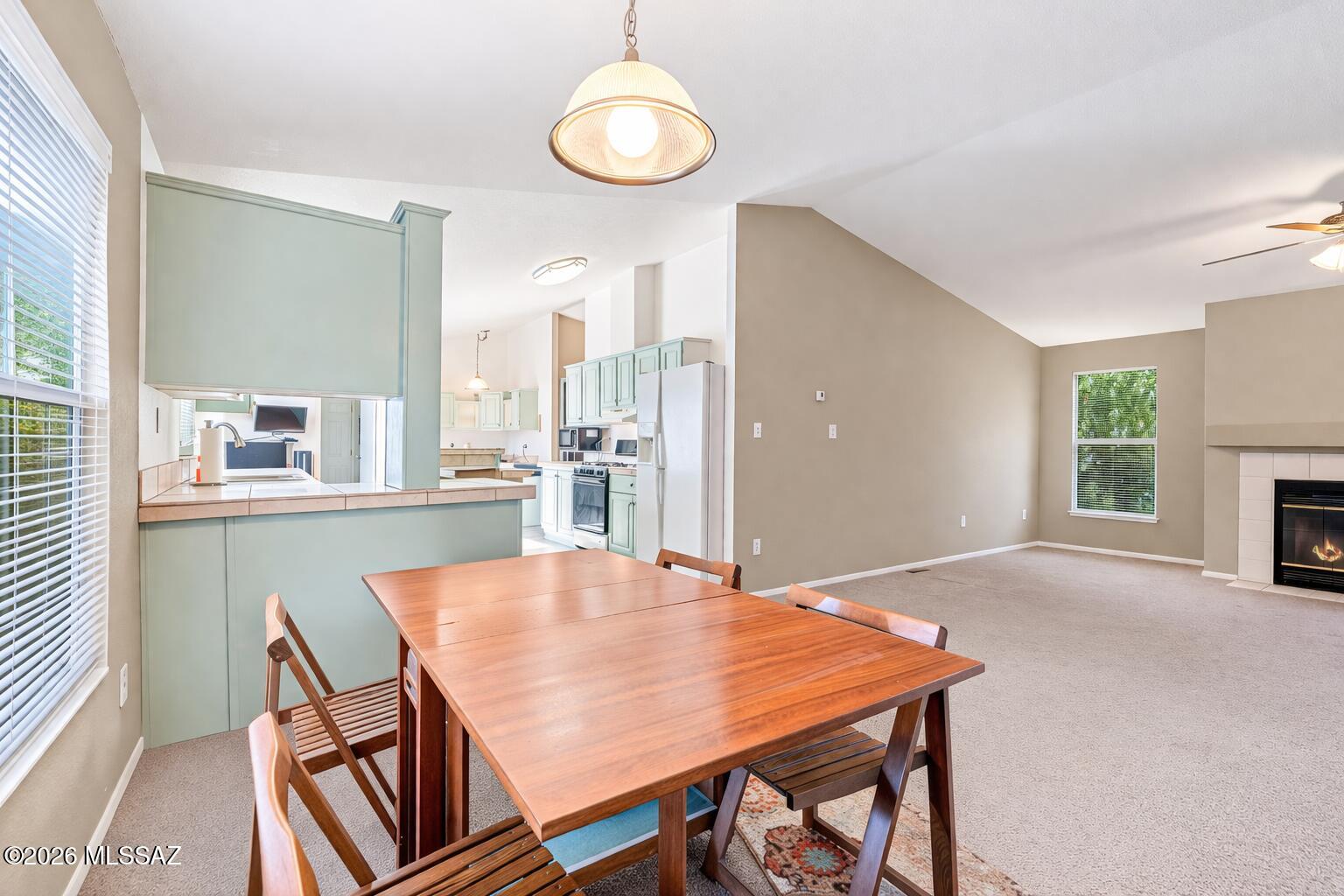 1647 W Seabrooke Drive