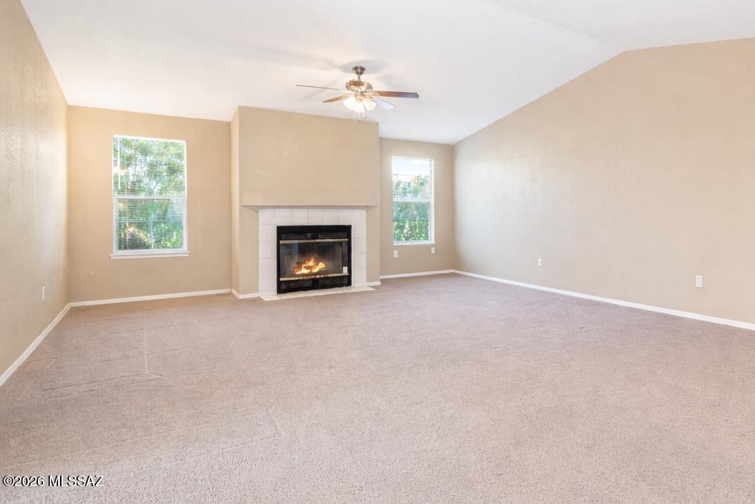 1647 W Seabrooke Drive