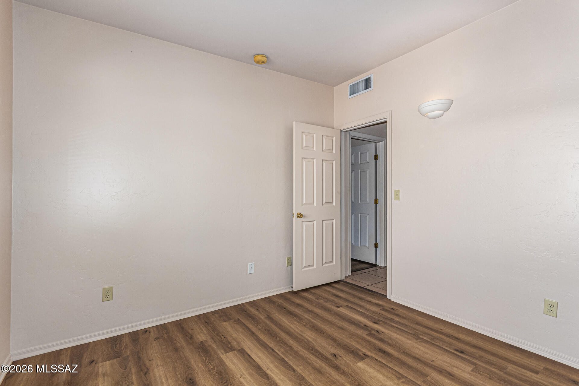 Juniper Ridge(1-12) - Residential