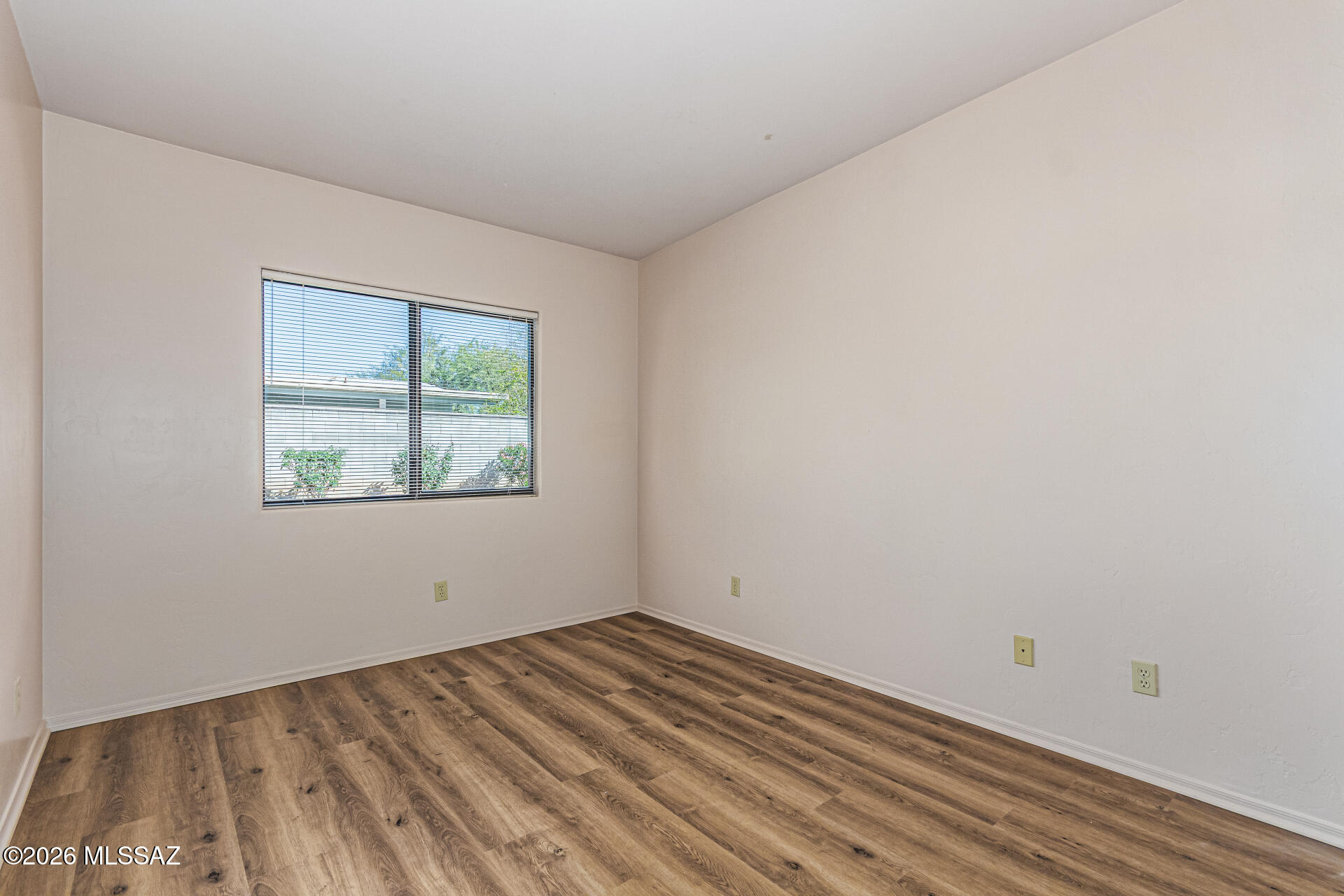 Juniper Ridge(1-12) - Residential