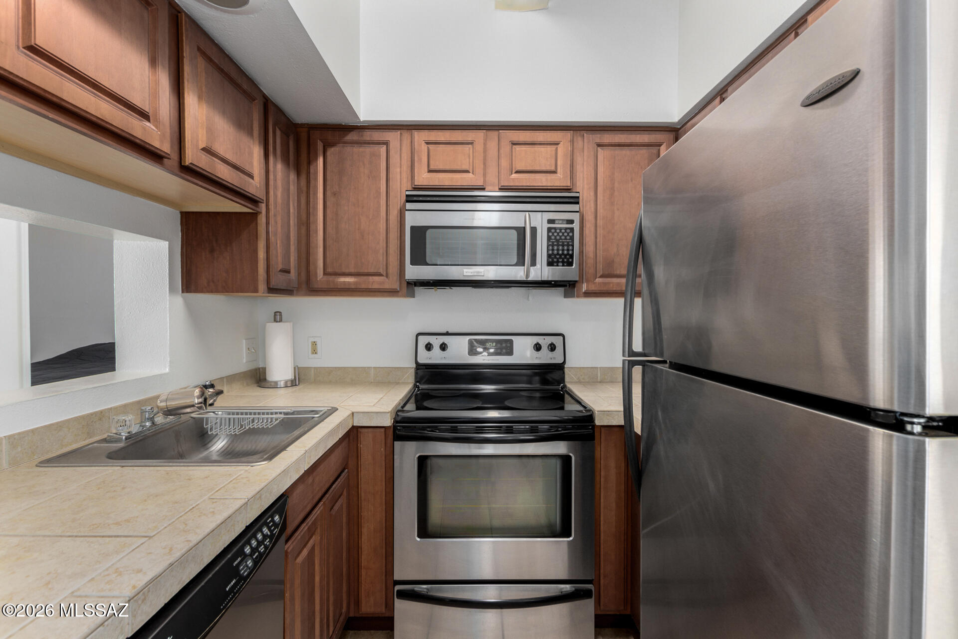 Casa Club Condominium - Residential Lease