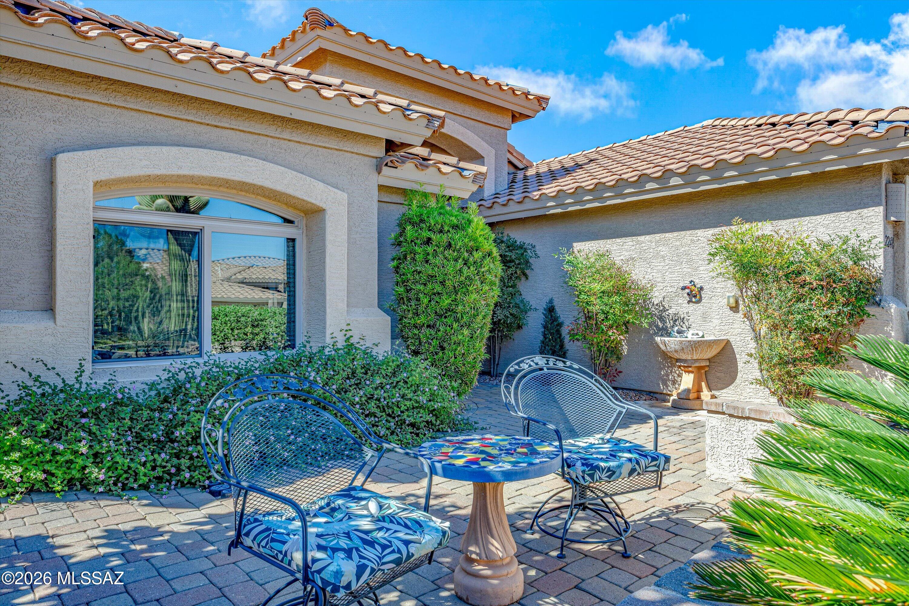 2248 E Desert Squirrel Court