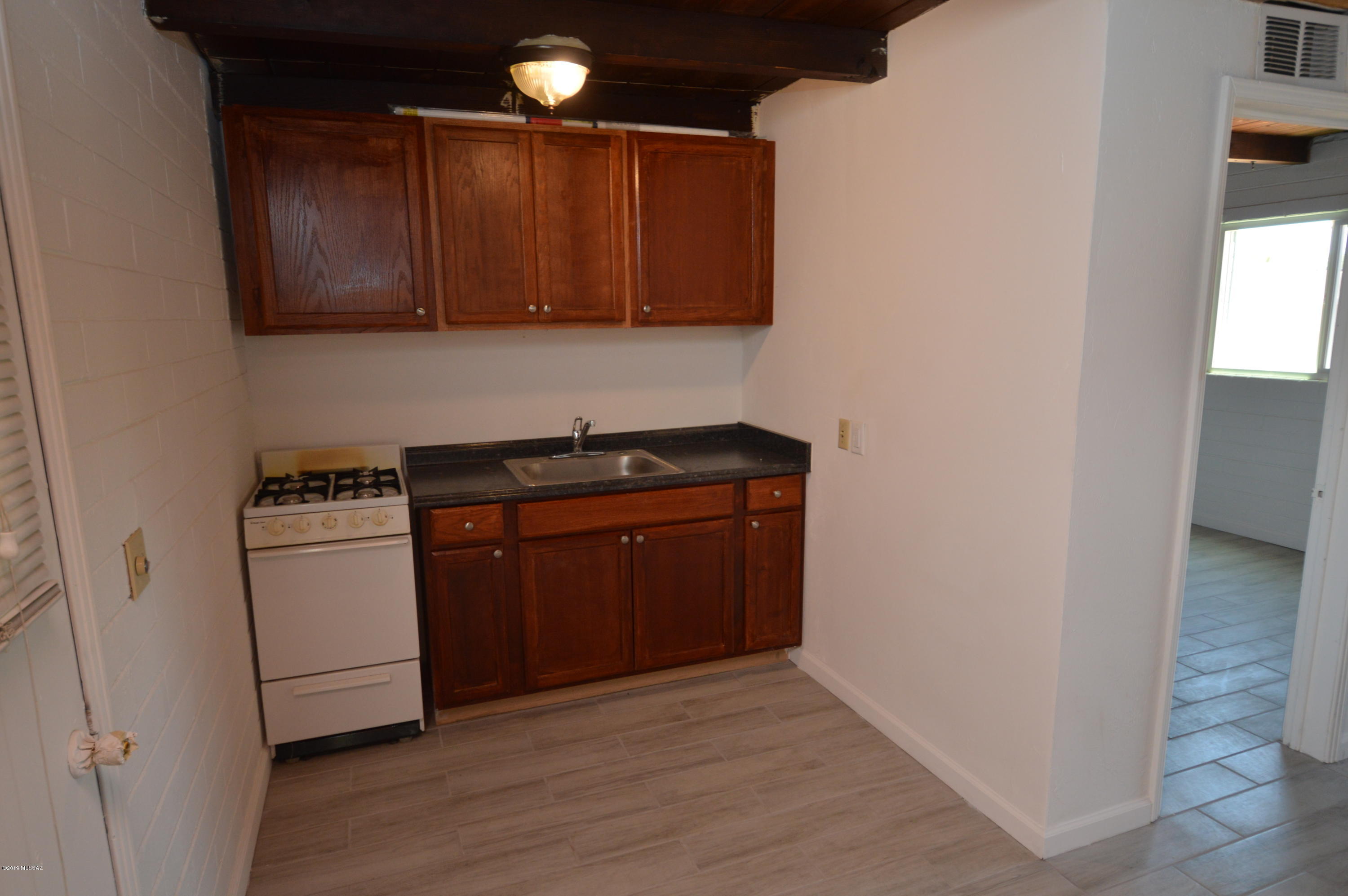 Hedrick Acreage NO. 1 - Residential Lease