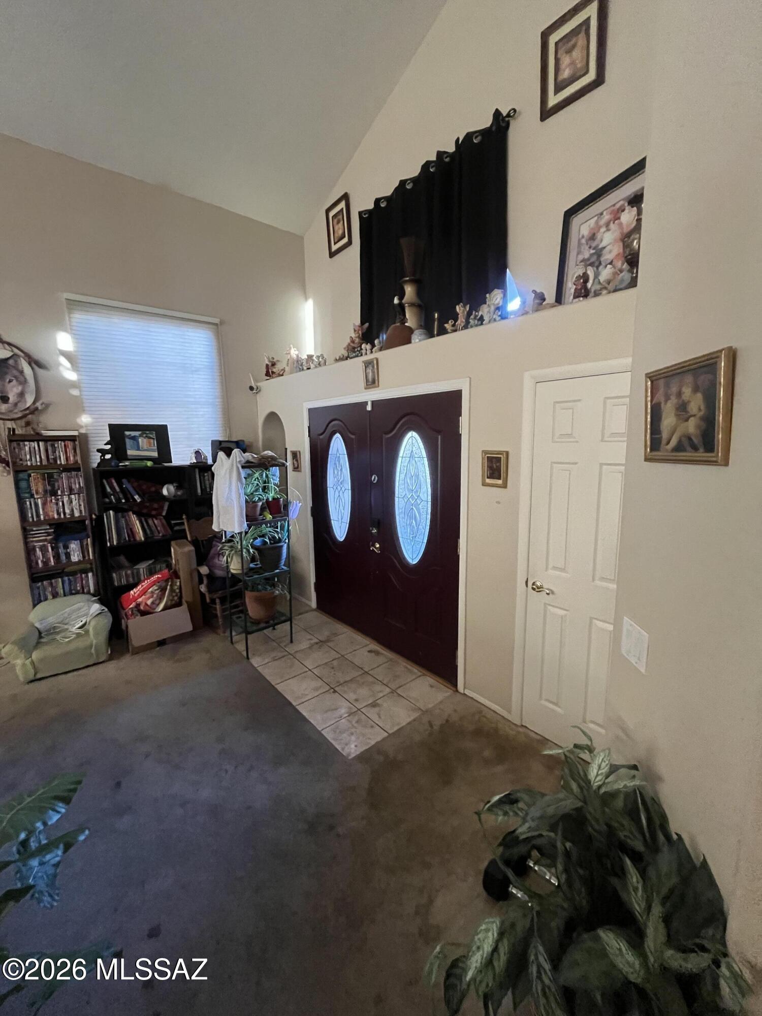 12761 N Meadview Way