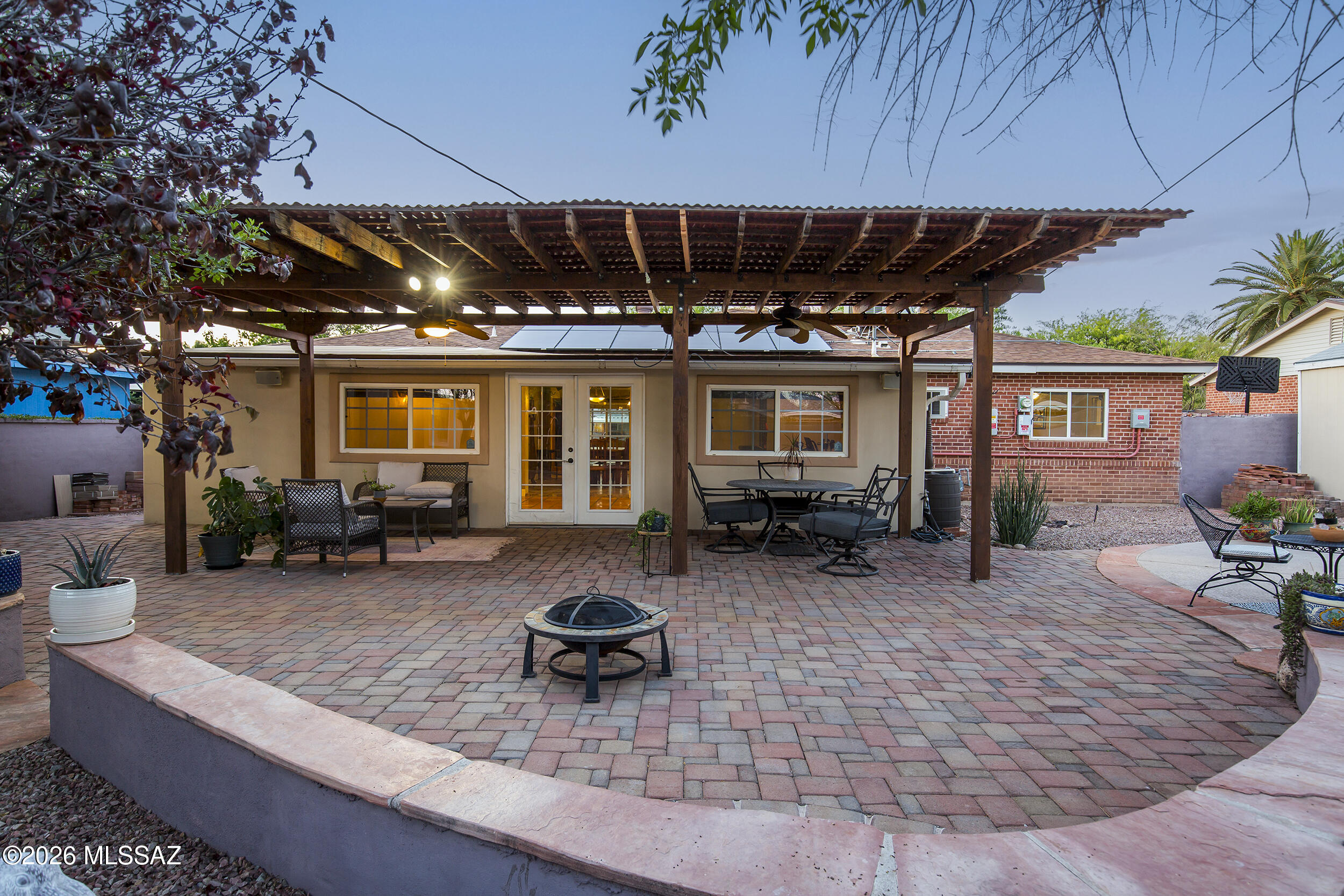 Manana Vista - Residential