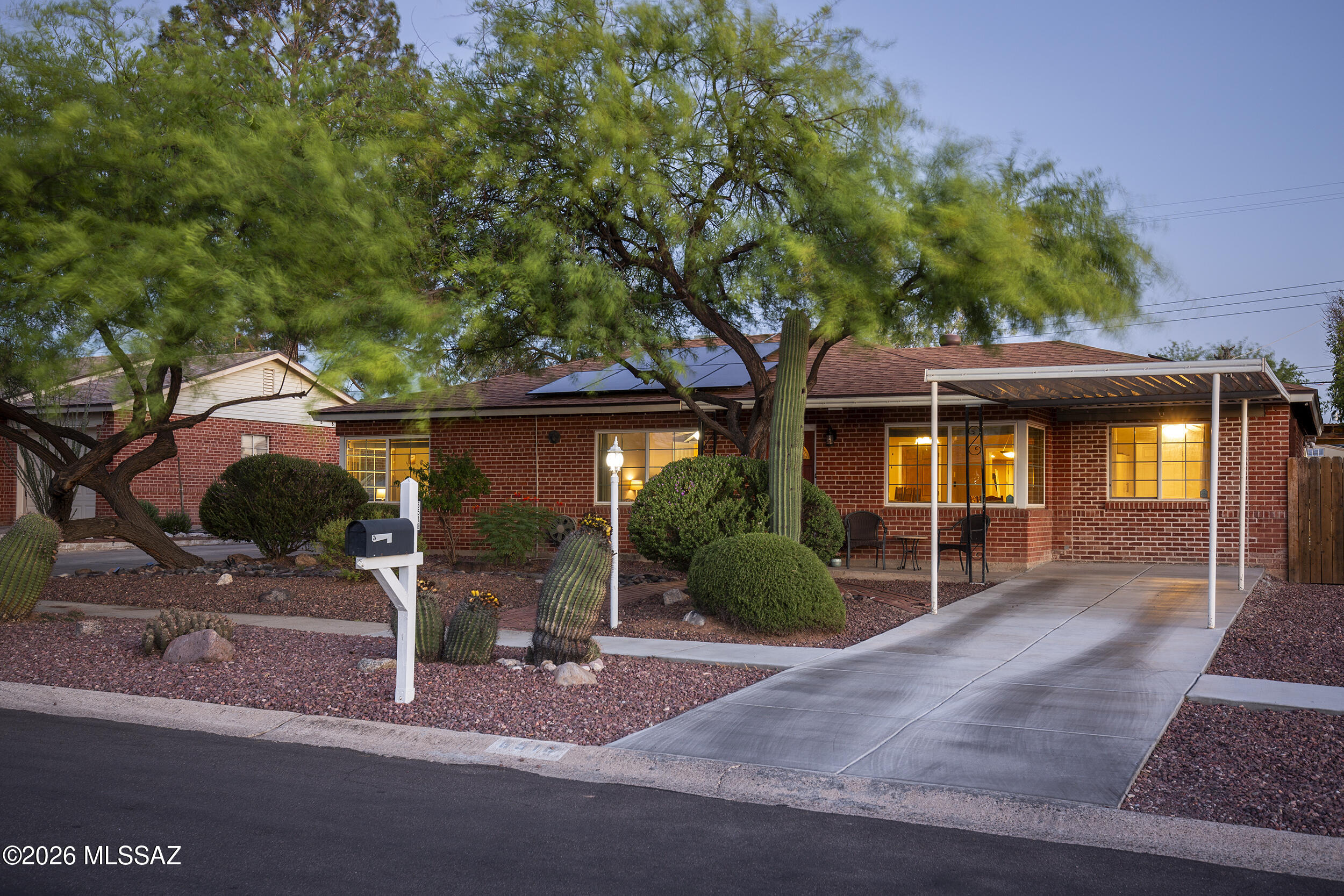 Manana Vista - Residential
